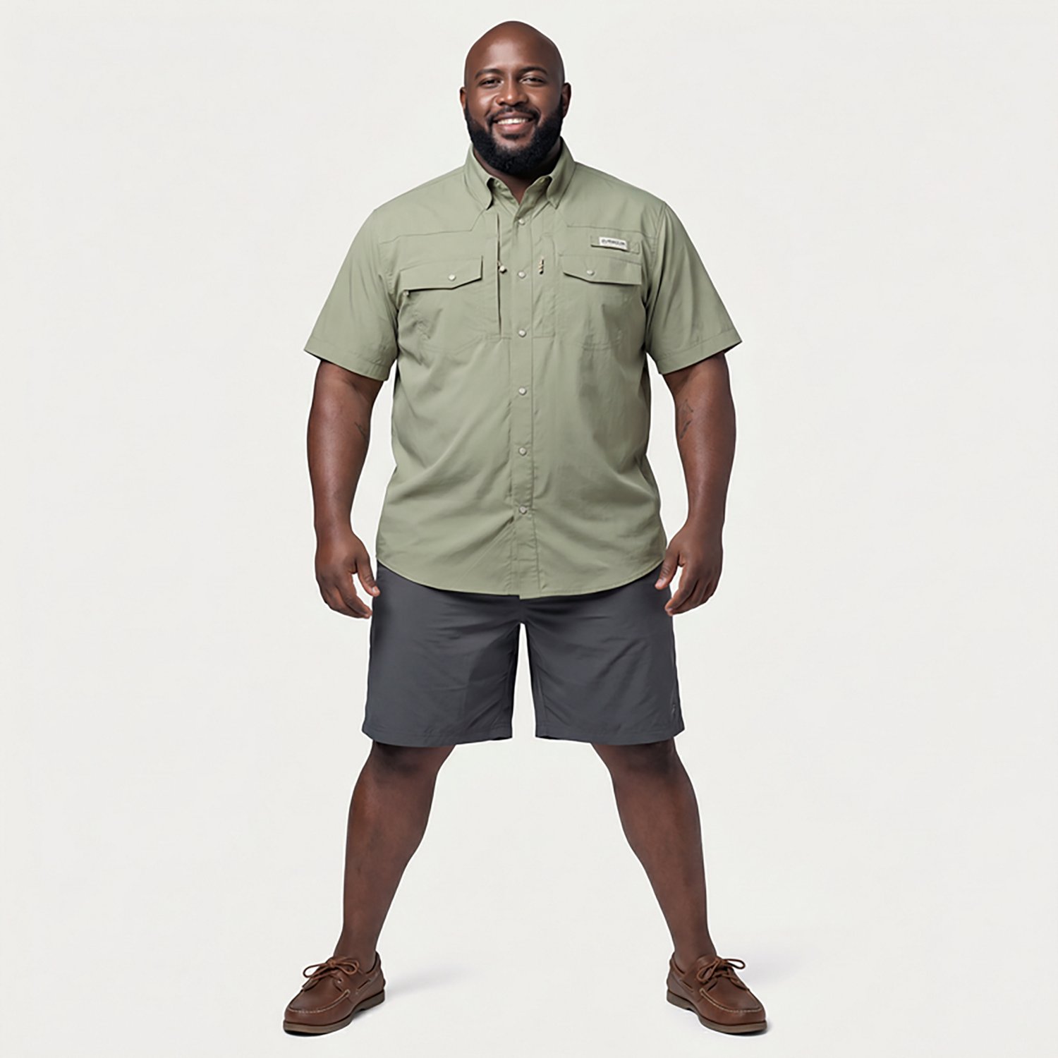 Magellan Men's Pecos River Solid Short Sleeve Shirt