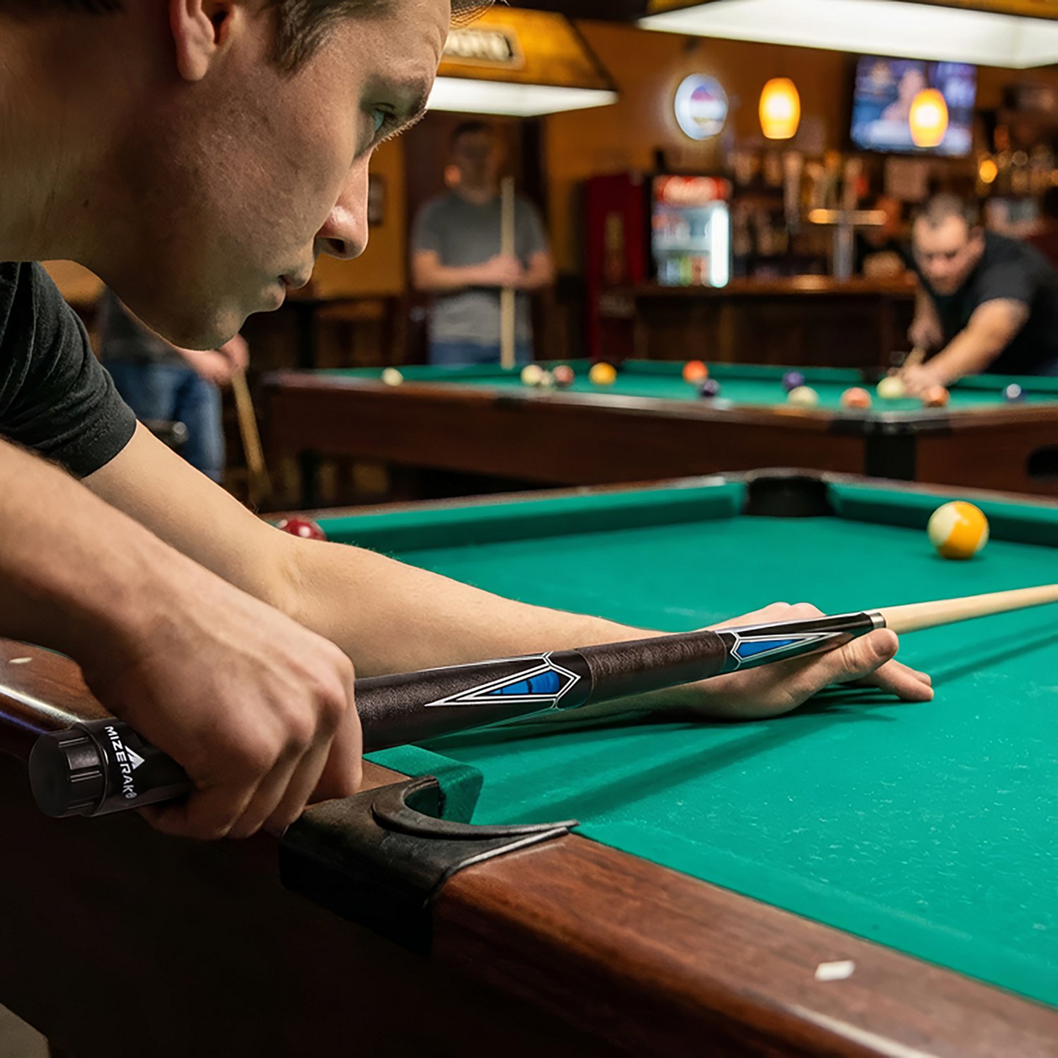 Mizerak 57 in Deluxe 2-Piece Hardwood Cue - view number 6