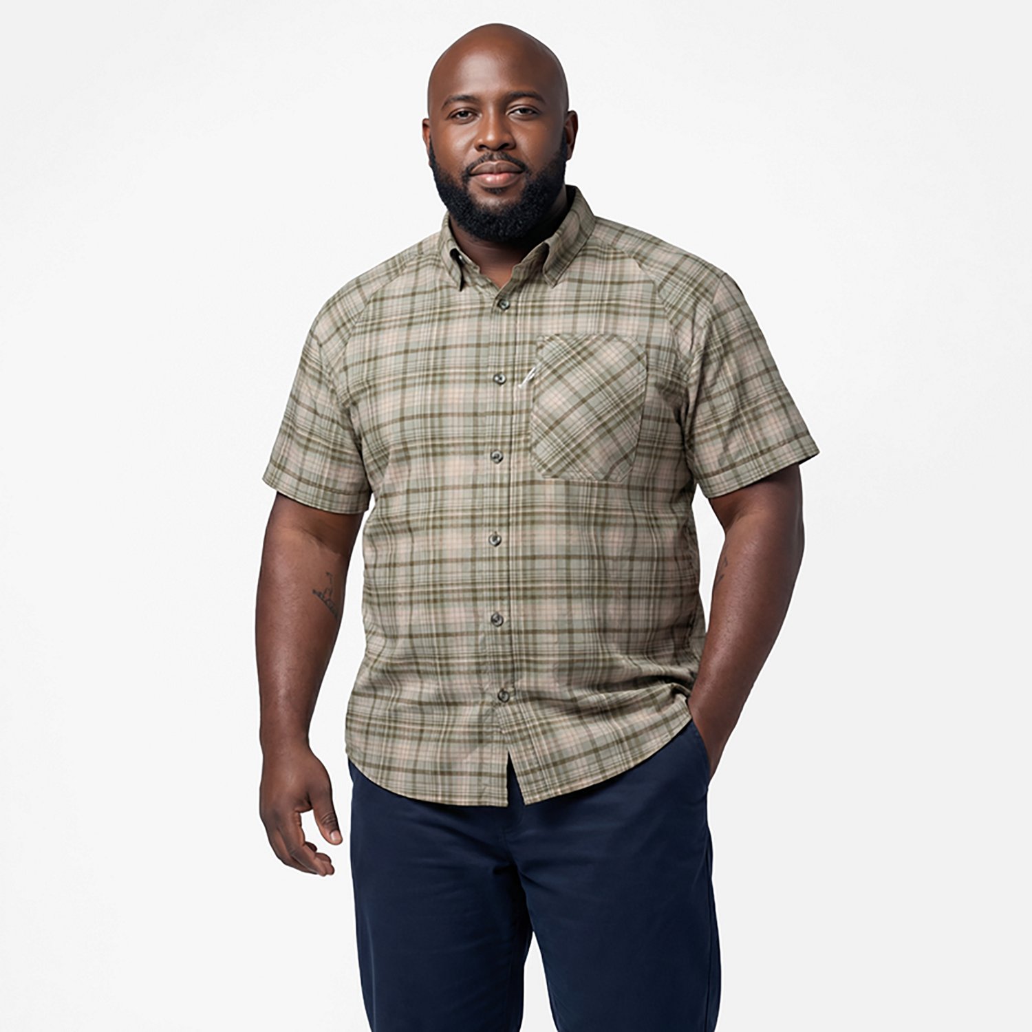 Magellan Outdoors Men's Hickory Canyon Plaid Short Sleeve Shirt