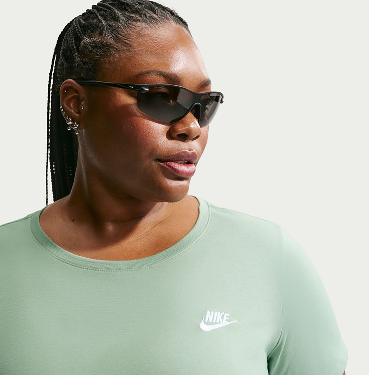 Nike Plus Size Women's Sportswear Club T-shirt                                                                                   - view number 3
