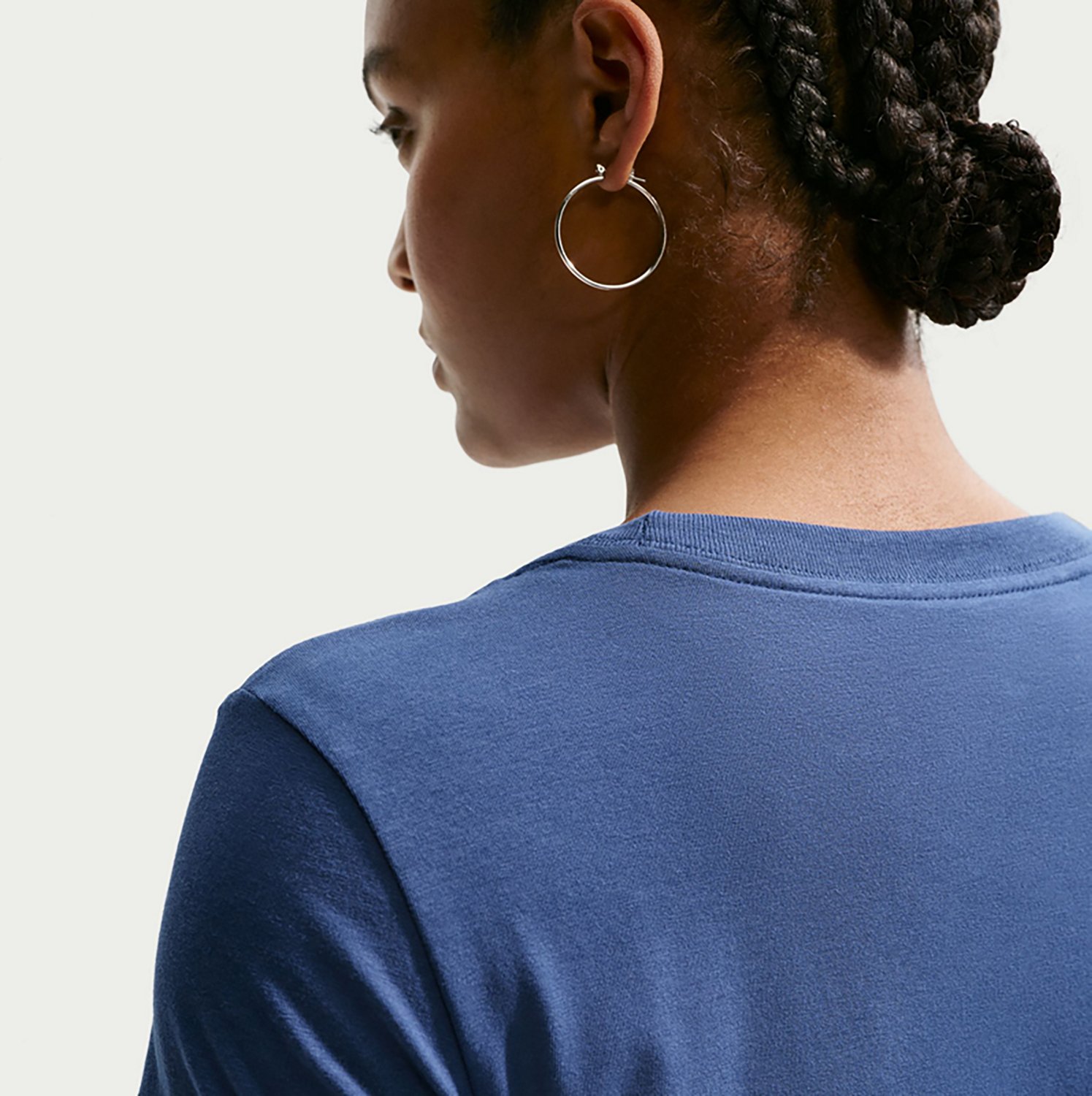Nike Women's Sportswear Chill Knit T-Shirt - view number 4