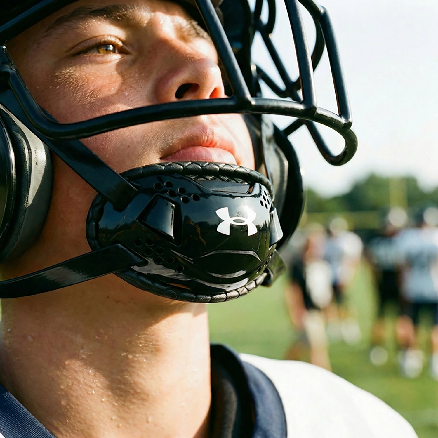Under Armour Youth Spotlight Chin Strap - view number 5