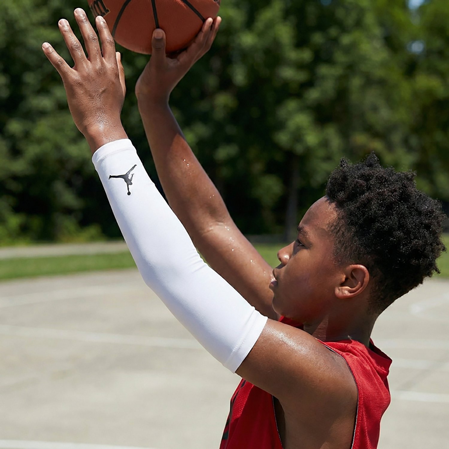 Jordan Youth Shooter Sleeves - view number 2