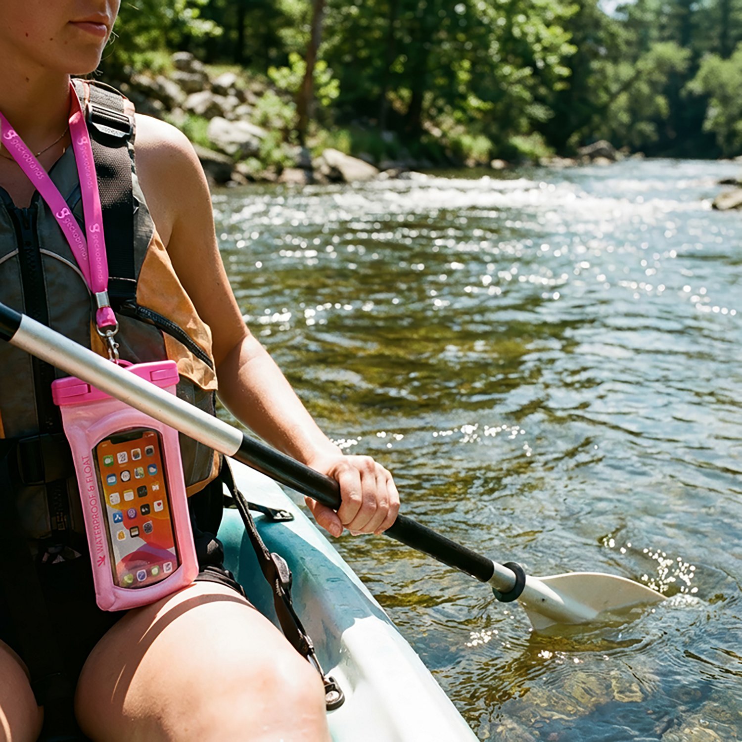 geckobrands Waterproof Float Phone Dry Bag - view number 5