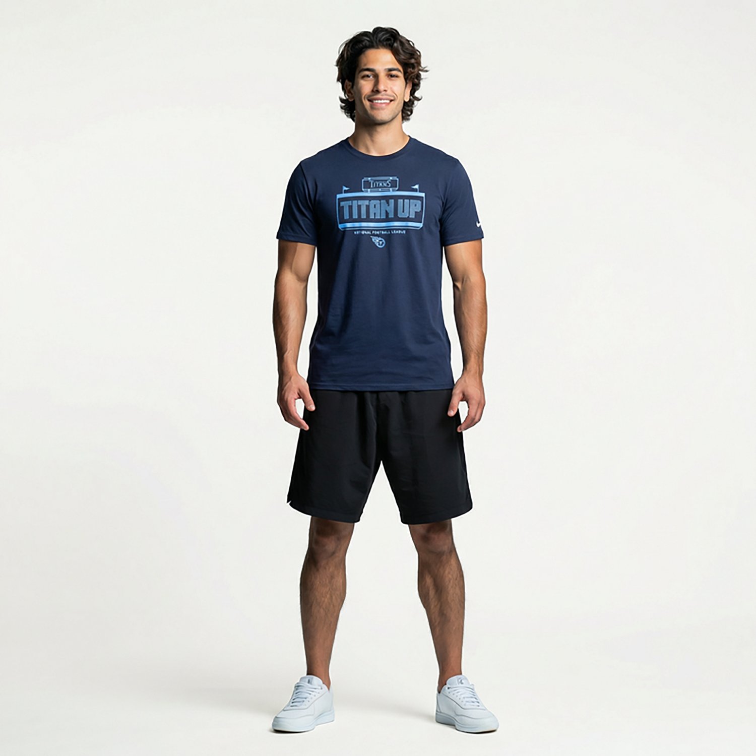 Nike Men's Titans Local Essential T-shirt