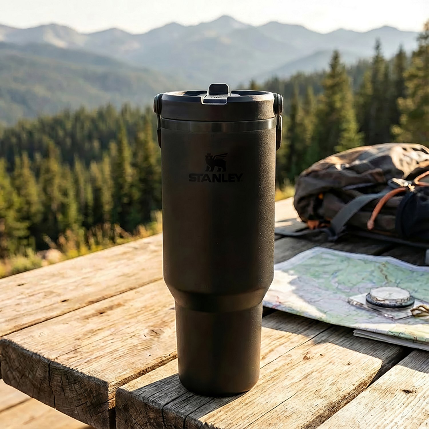 Stanley 40 oz Iceflow Flipstraw 2.0 Tumbler                                                                                      - view number 4