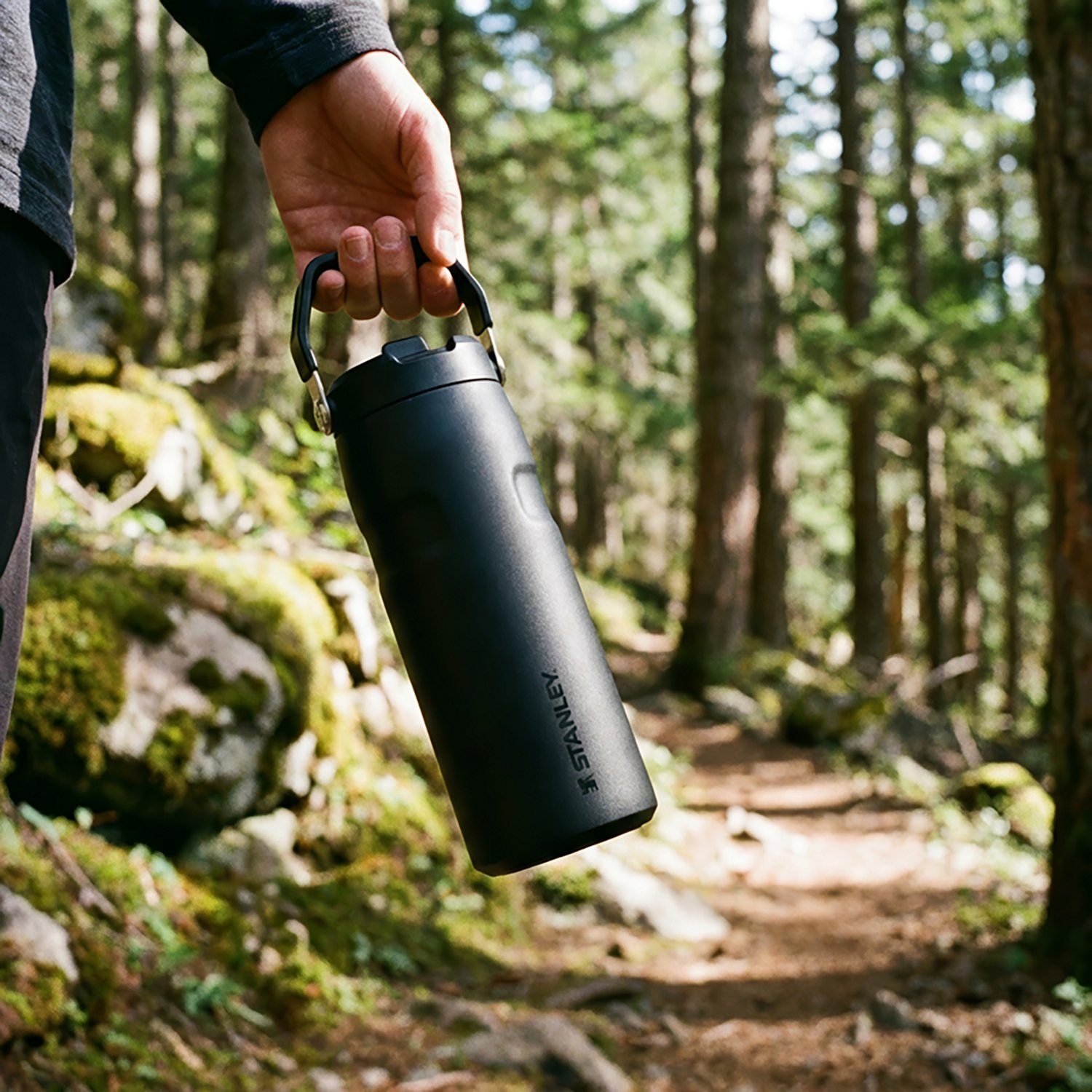 Stanley IceFlow 16 oz. Flip Straw Lid Water Bottle                                                                               - view number 4