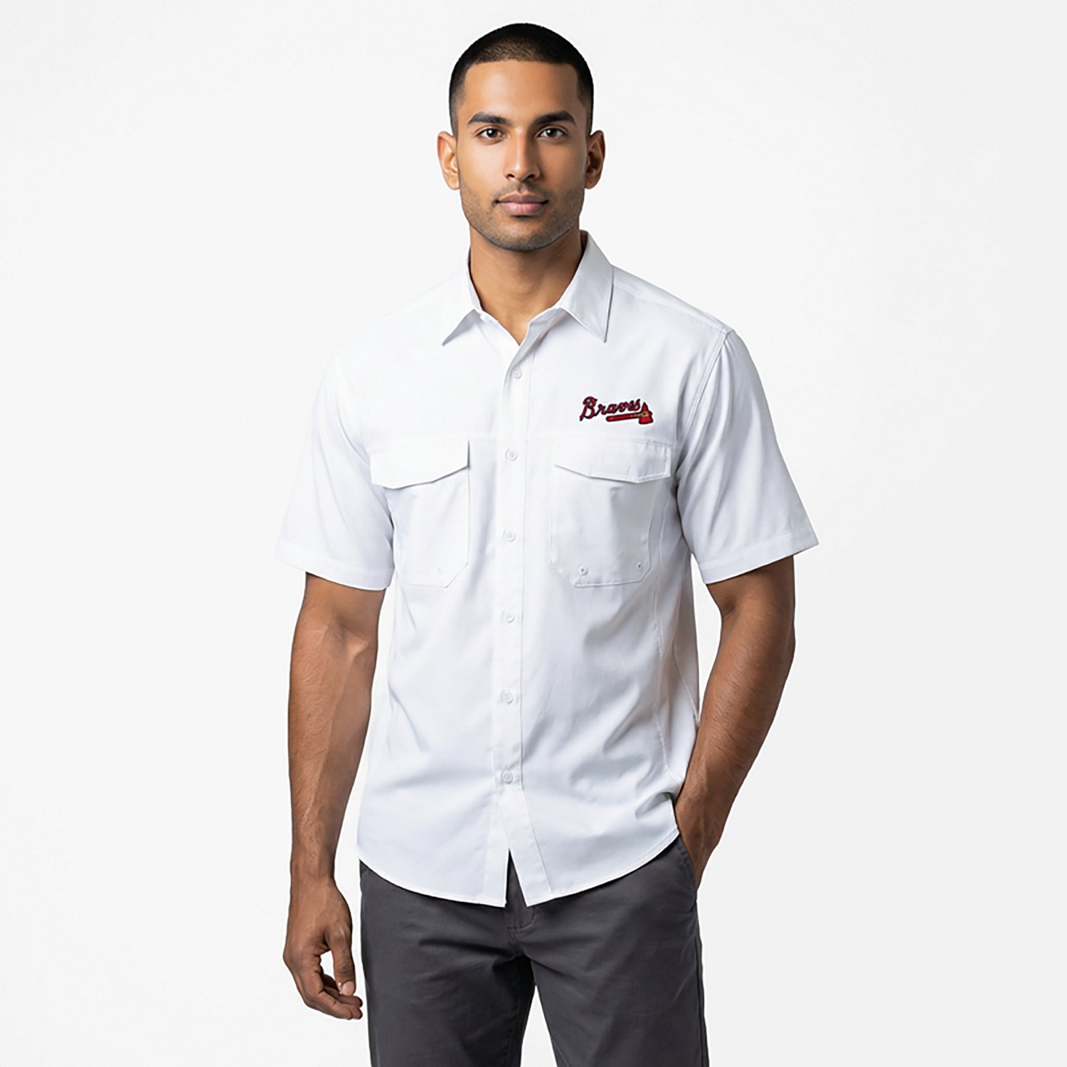 Antigua Men's Atlanta Braves Game Day Woven Short Sleeve Fishing Shirt - view number 2
