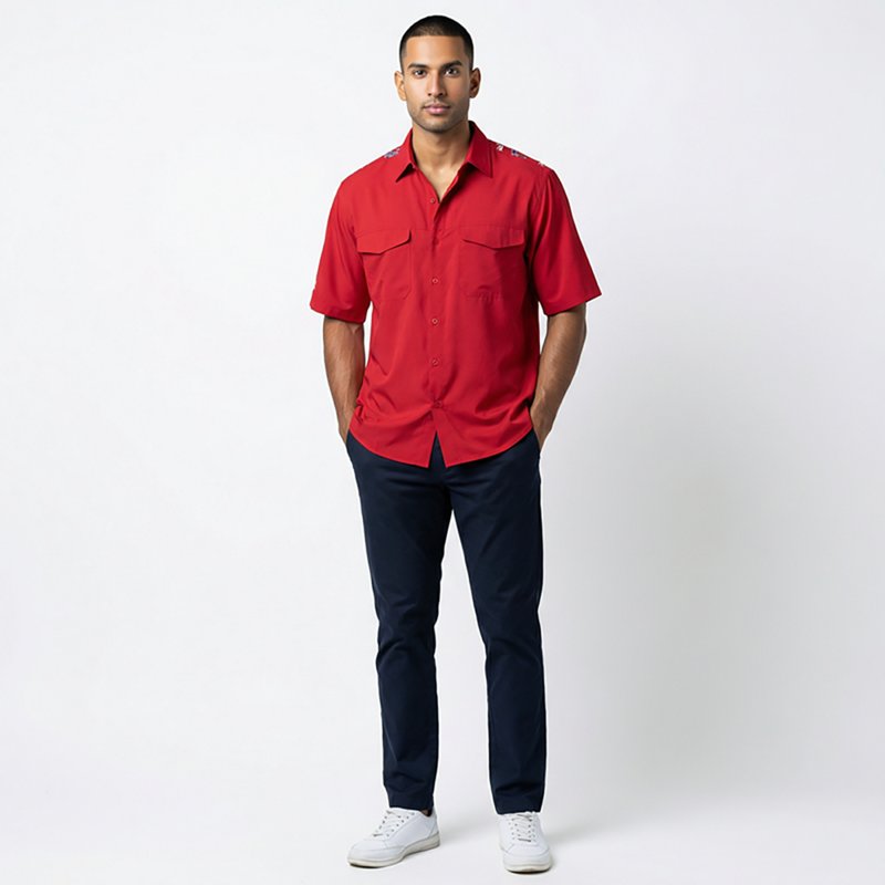 Antigua Men's Atlanta Braves Scatter Print Woven Short Sleeve Fishing Shirt