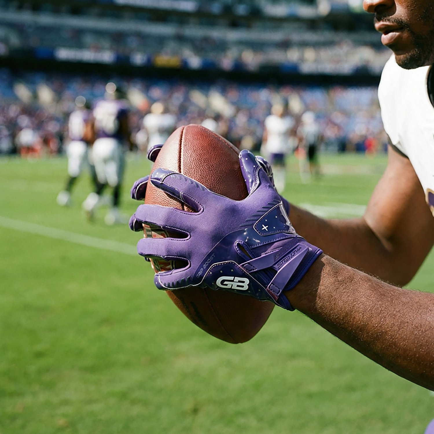 Grip Boost Adults' Stealth 6.0 Boost+ Football Gloves - view number 3