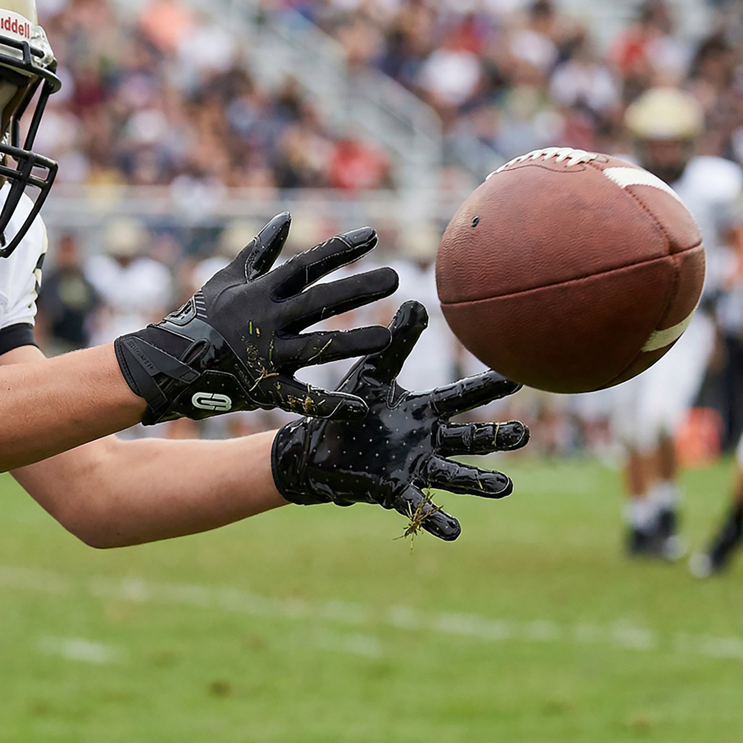 Grip Boost Youth Stealth 6.0 Boost+ Solid Chrome Football Gloves                                                                 - view number 2