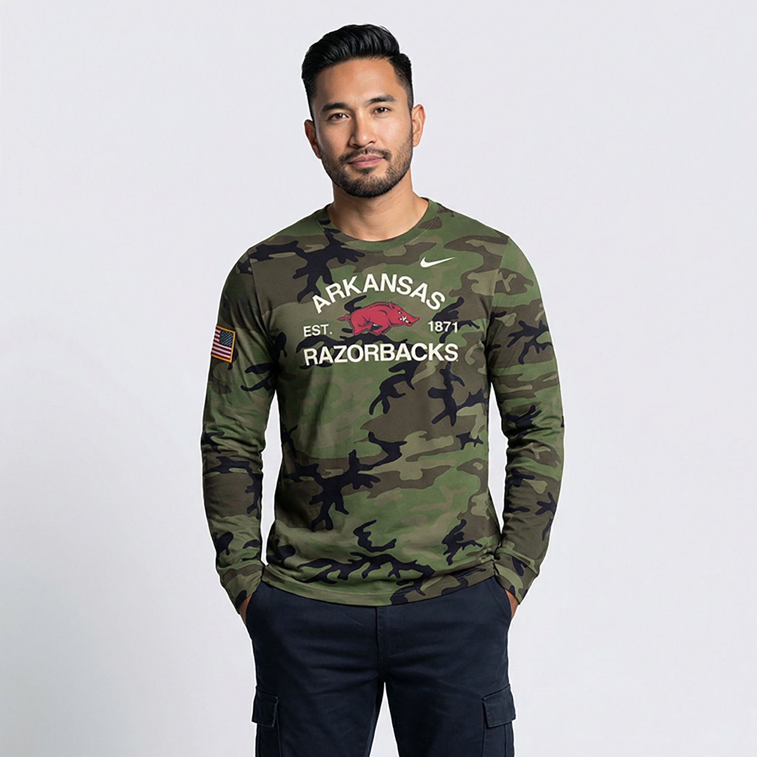 Nike Men's University of Arkansas Military Appreciation Legend Long Sleeve Graphic T-shirt - view number 2
