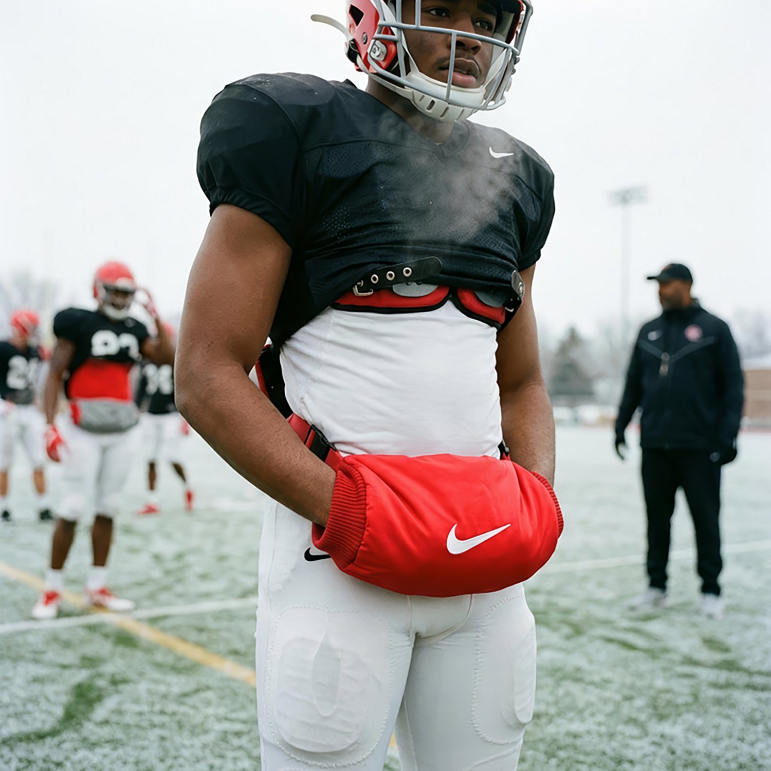 Nike TF Pro Hyperwarm 2.0 Handwarmer - view number 3