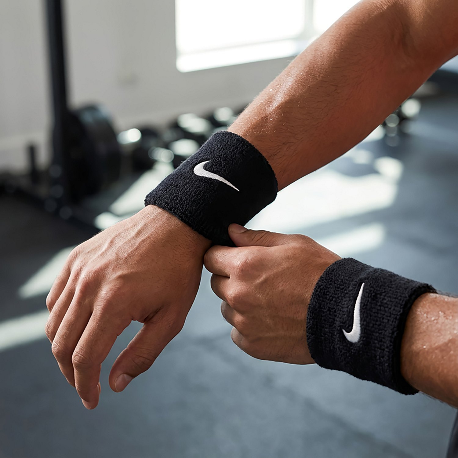 Nike Swoosh Classic Wristbands 2-Pack - view number 2