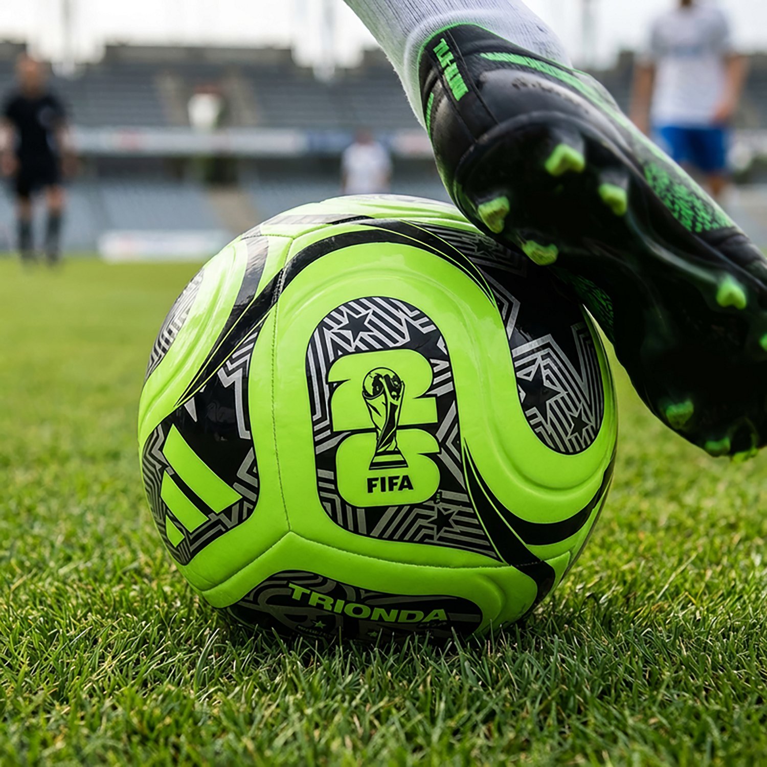 adidas 2026 FIFA World Cup Club Soccer Ball - view number 5