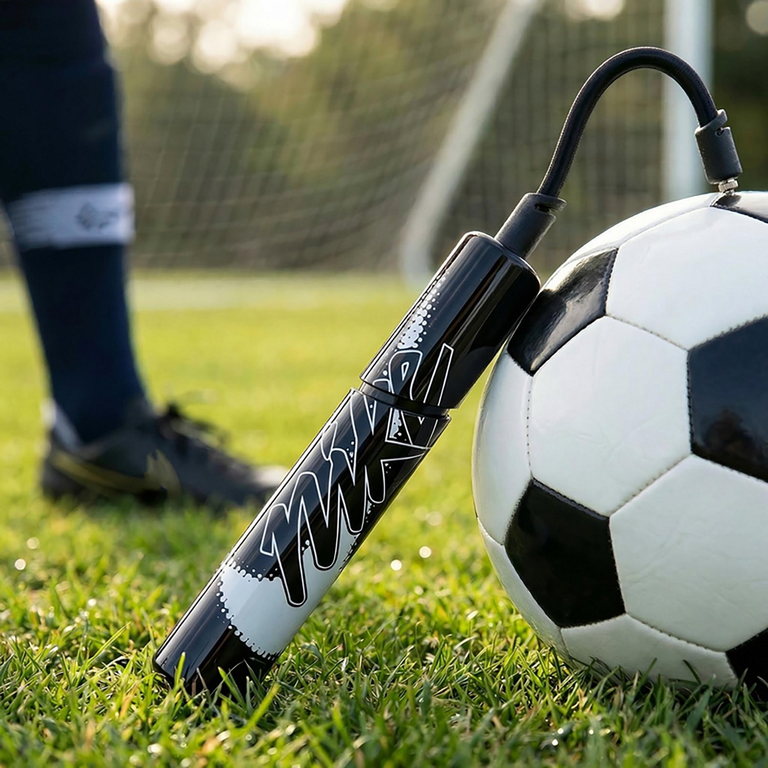 Nike Essential Ball Pump - view number 2