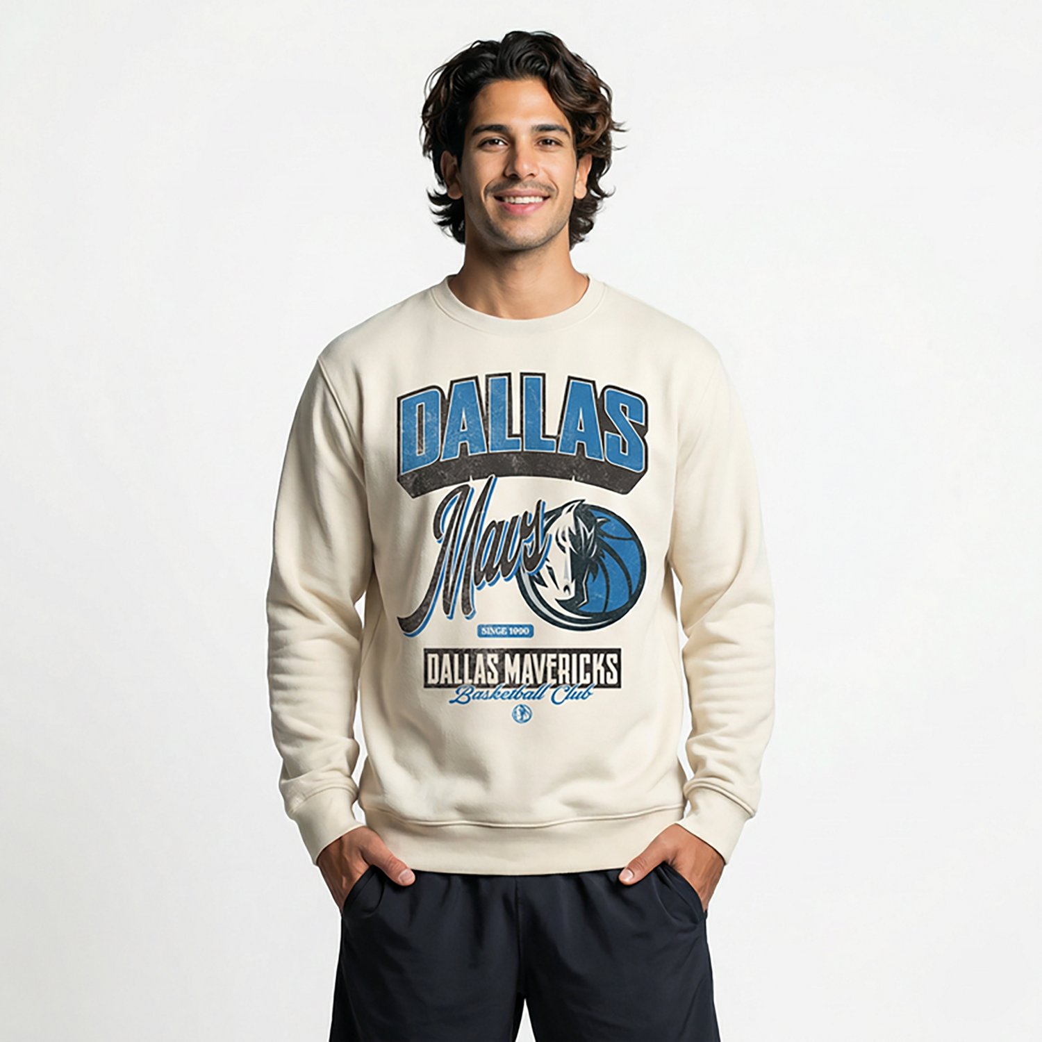 The Wild Collective Men's Dallas Mavericks Vintage Fleece Crew Neck Sweatshirt
