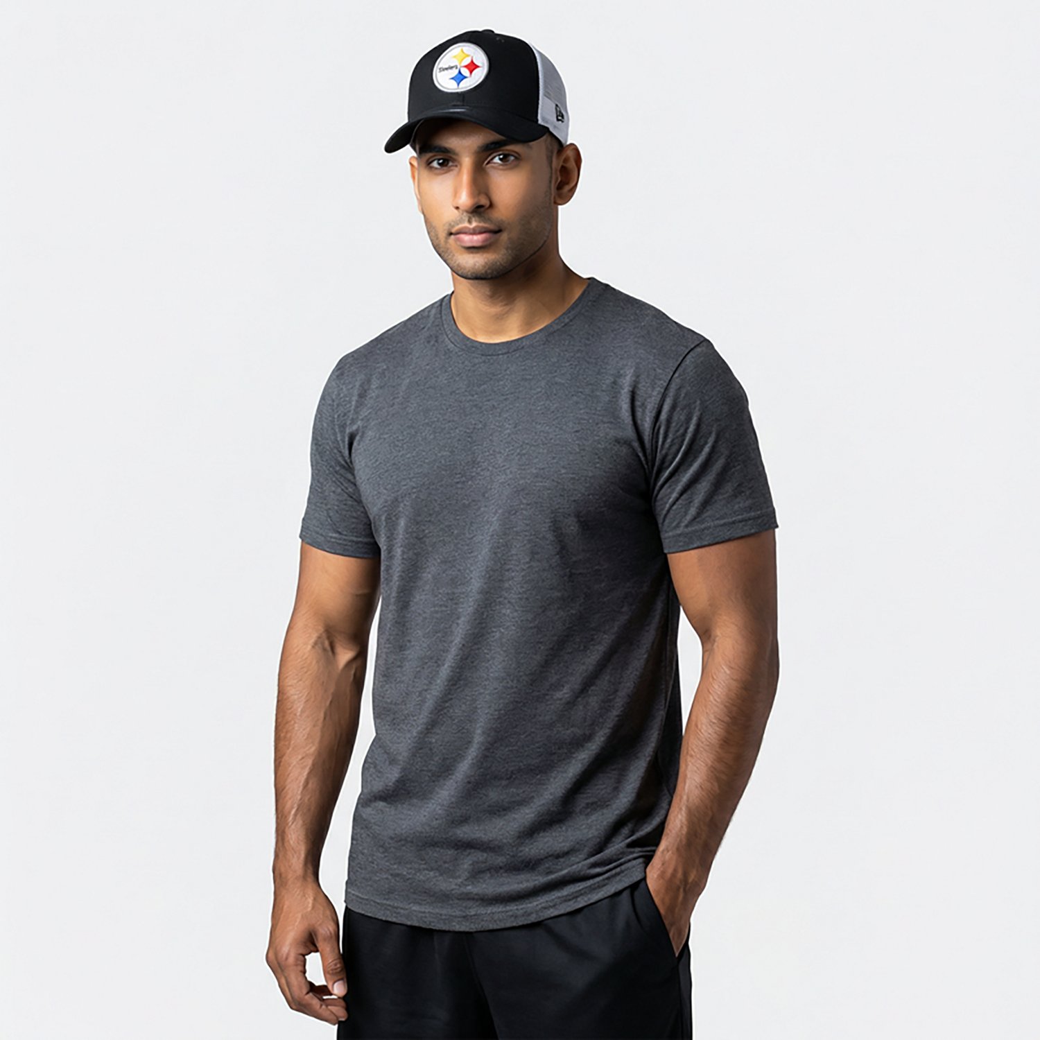 New Era Adults' Pittsburgh Steelers 9Seventy Logo Patch OTC Trucker Cap