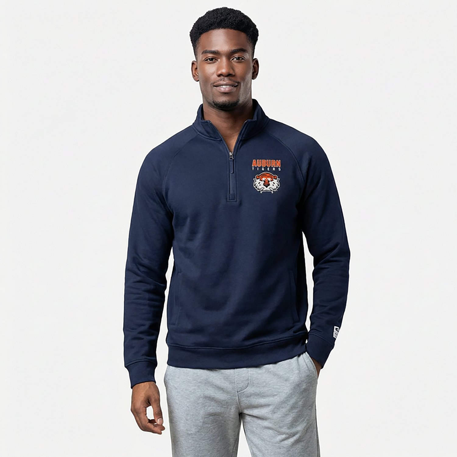 Colosseum Athletics Men's Auburn Nial 1/4 Zip Pullover - view number 2