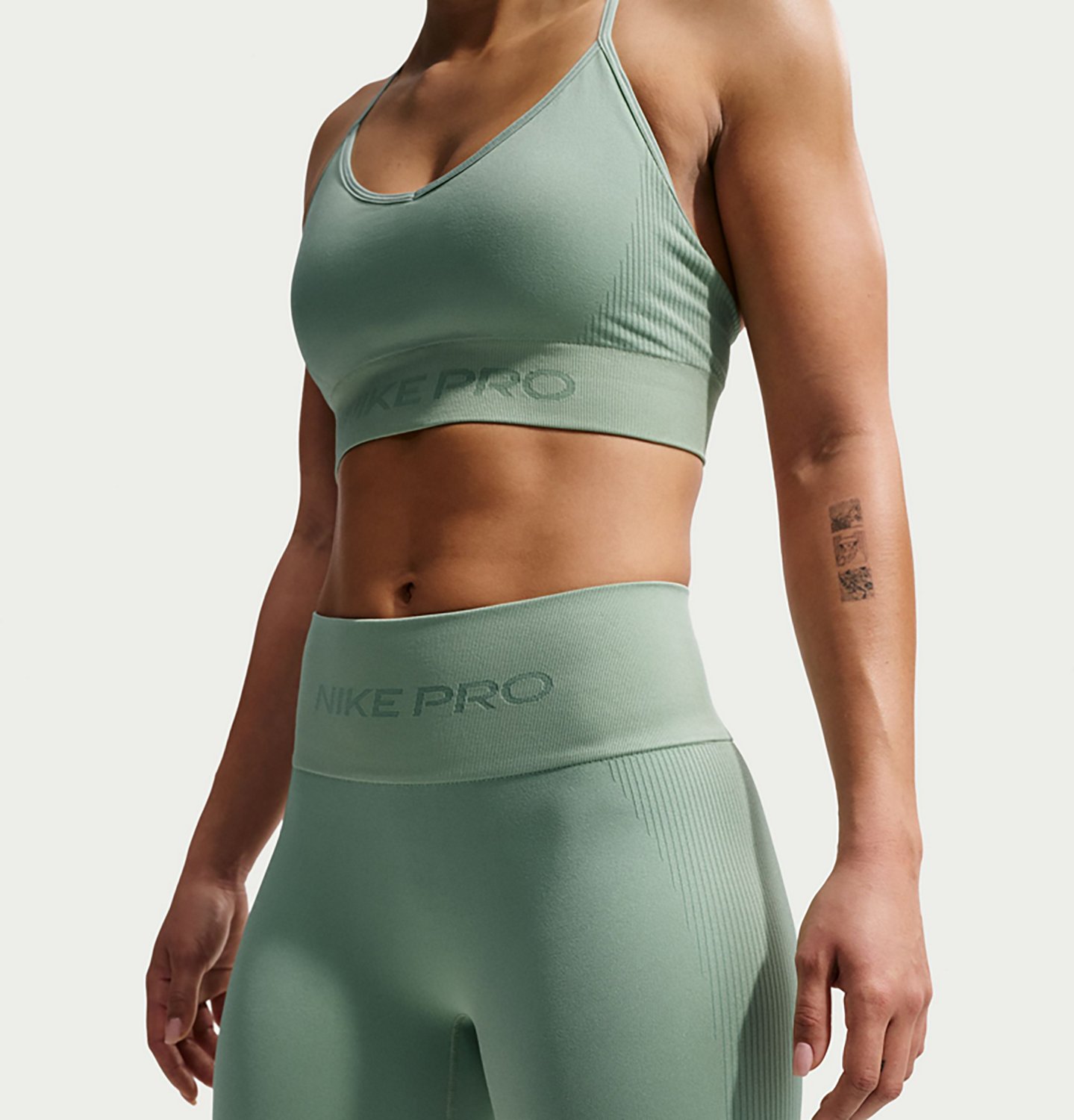 Nike Women's Pro Seamless Dri-FIT High-Waisted Biker Shorts 5 in - view number 3