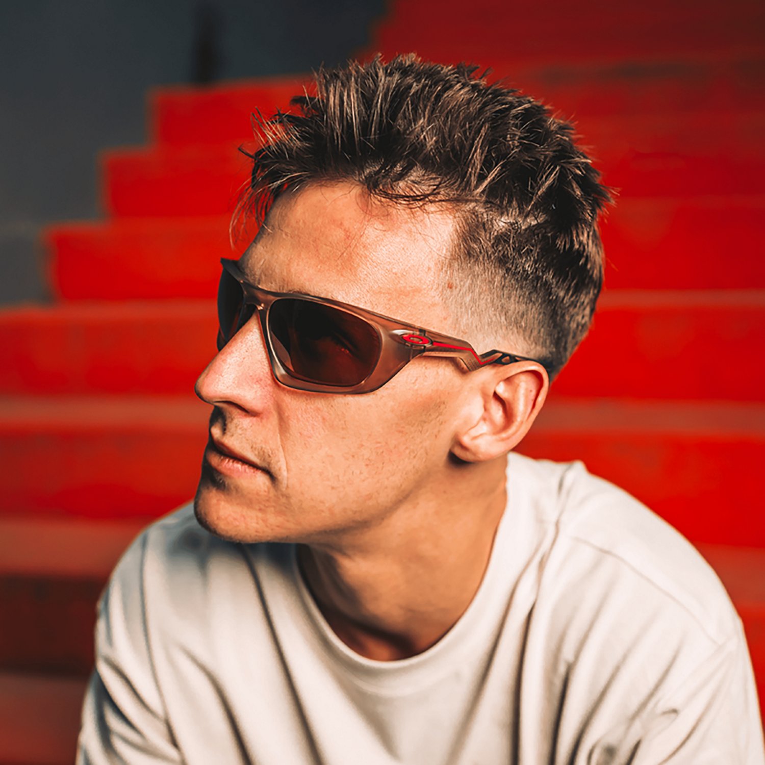 Oakley Adults' Lateralis Fabio Quartararo Sunglasses - view number 7