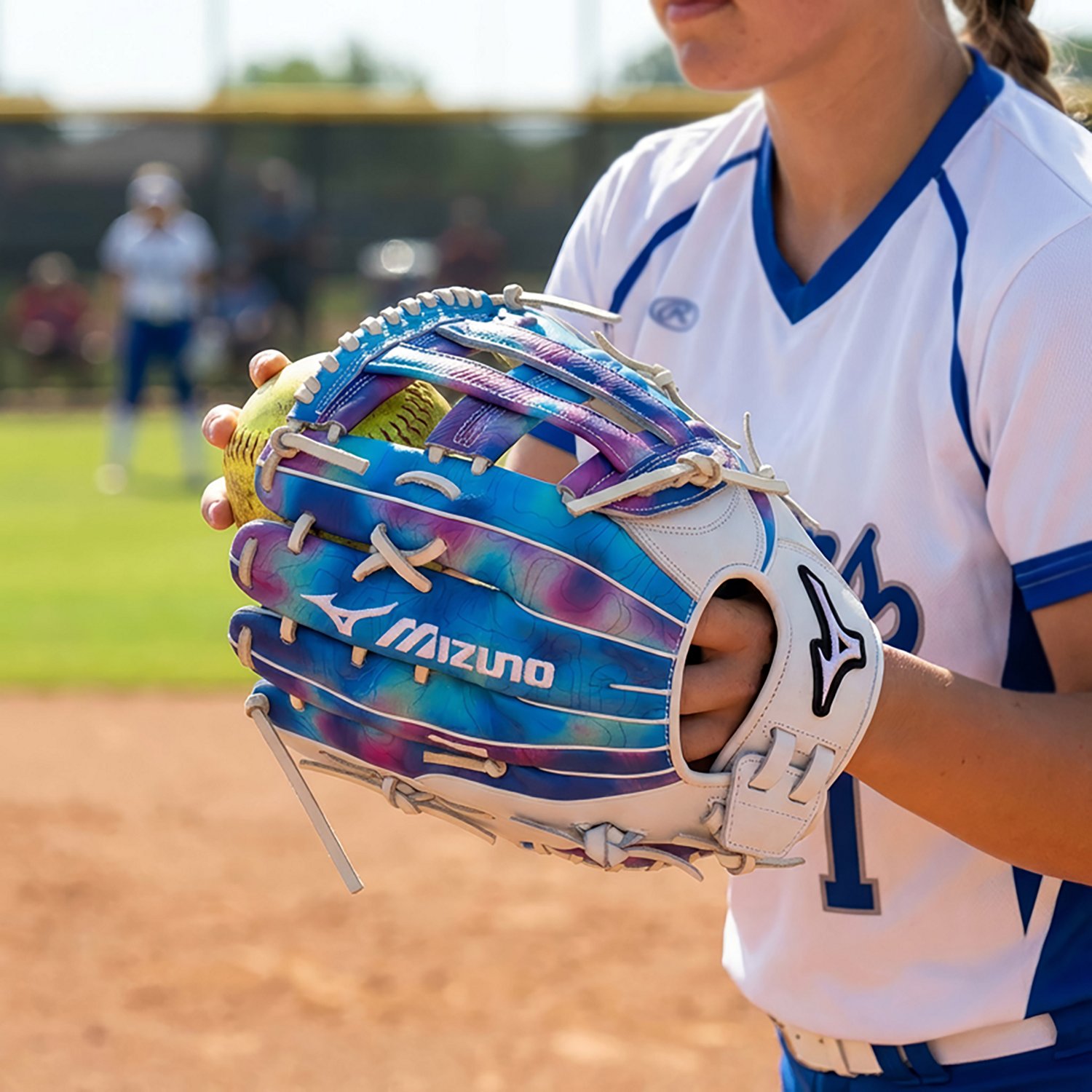 Mizuno Women's 12.5 in MVP Prime Fastpitch Softball Glove