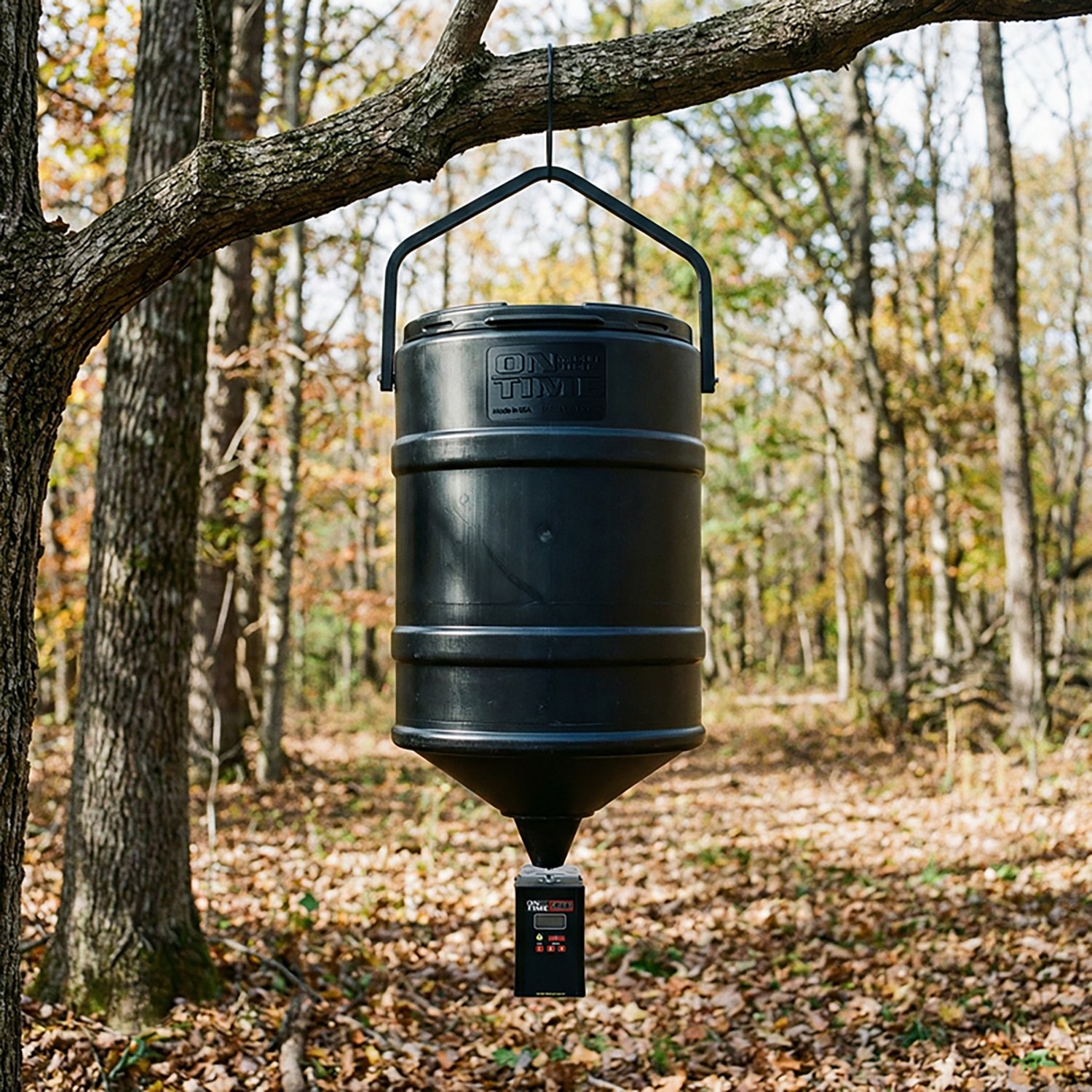 On Time Feeders Tomahawk VL 25 Gallon Hanger - view number 2