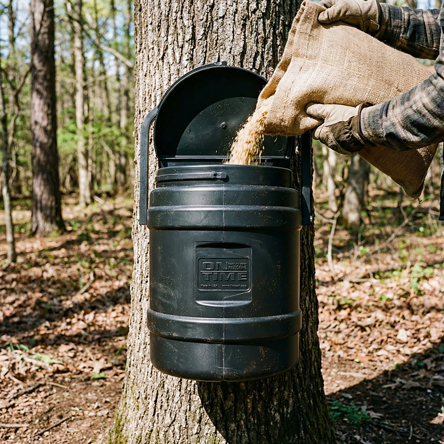 On Time Feeders 40 lb Rice Bran Feeder - view number 3