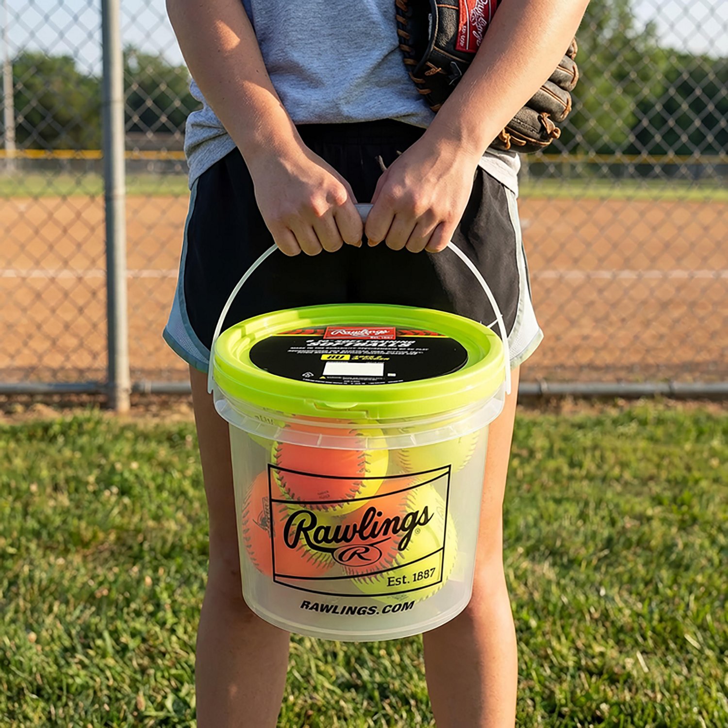 Rawlings 8U 10 in Practice Fastpitch Softball Bucket 6-Pack - view number 3