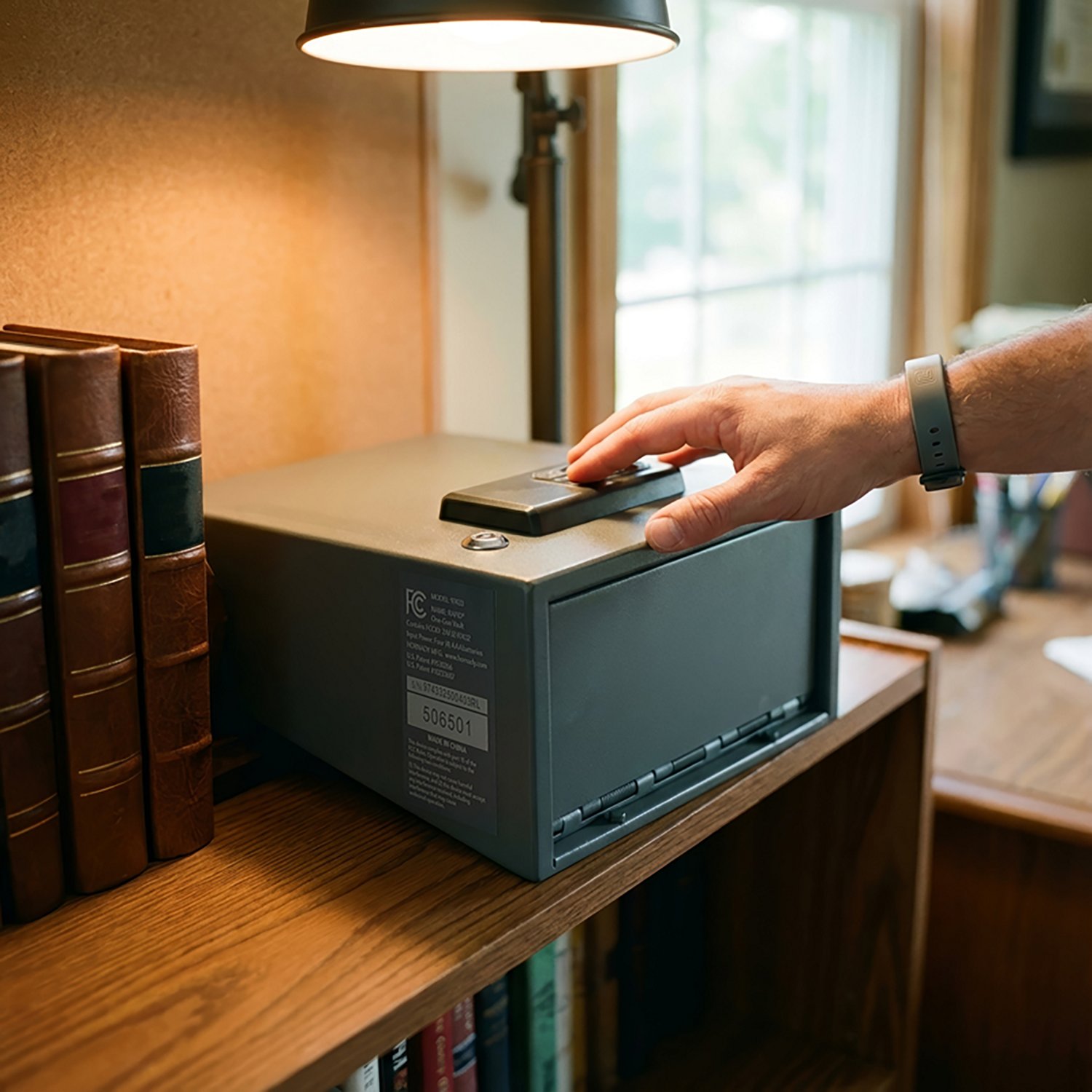 Hornady One-Gun RFID Front Load Gun Vault - view number 7