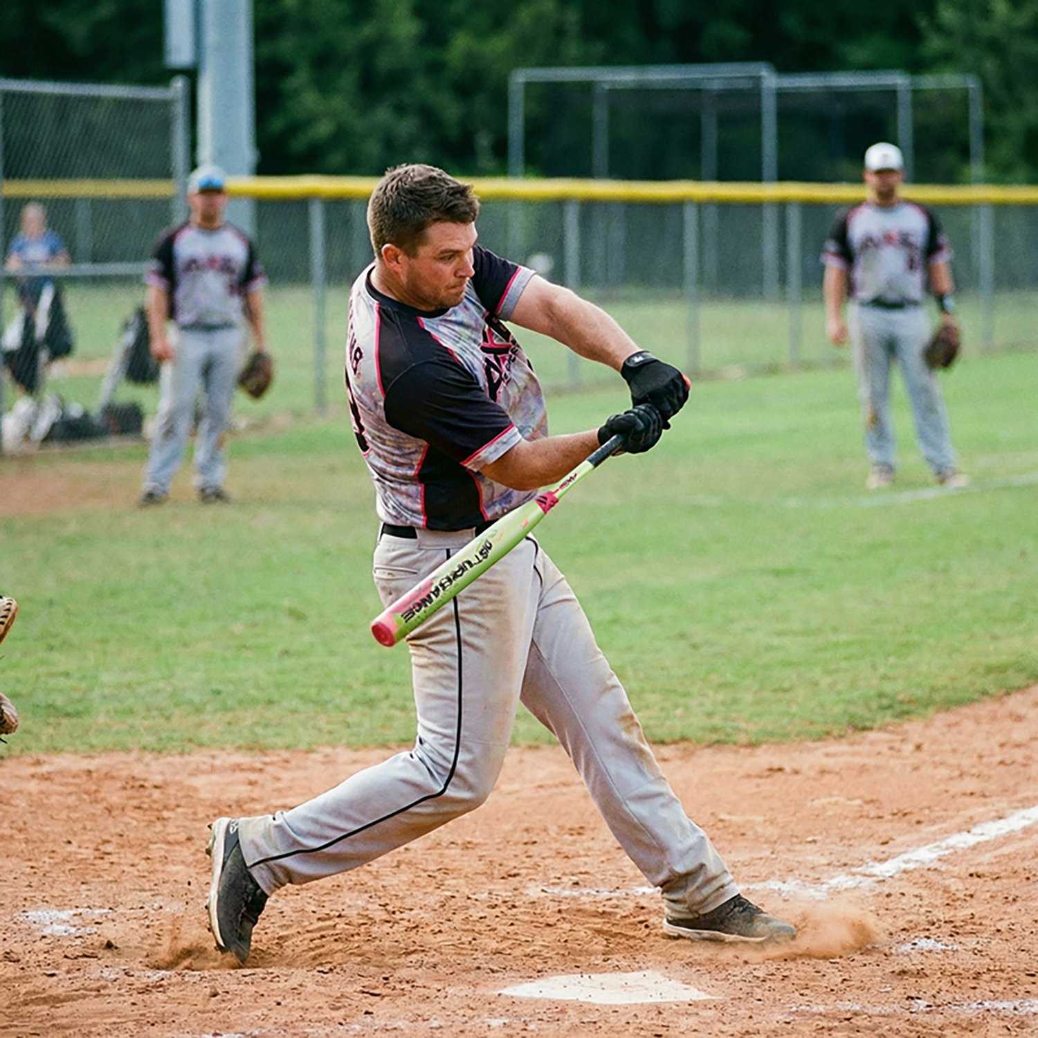 Axe Disturbance Slowpitch Softball Bat
