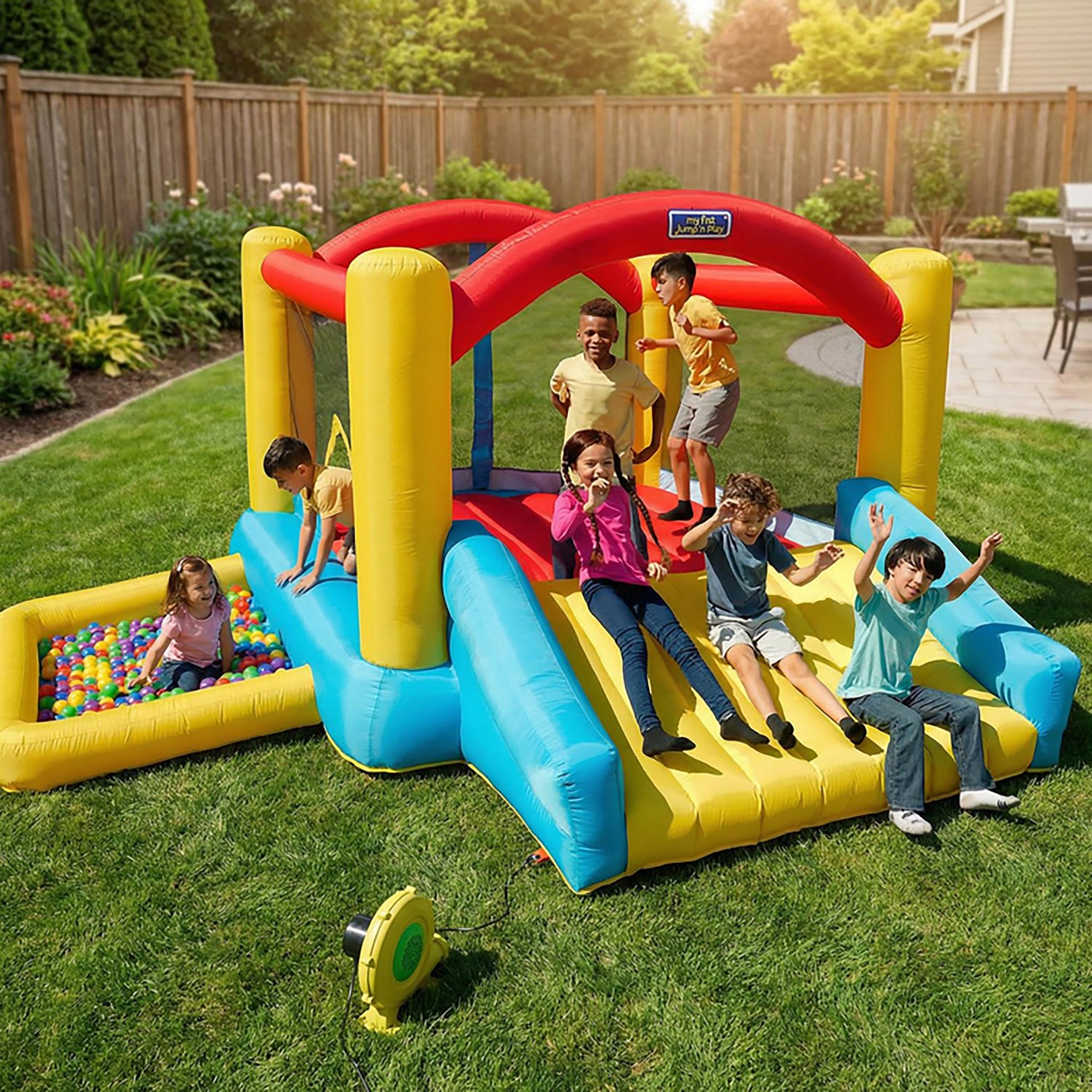 Sportspower My First Jump 'n Play with Ball Pit - view number 8