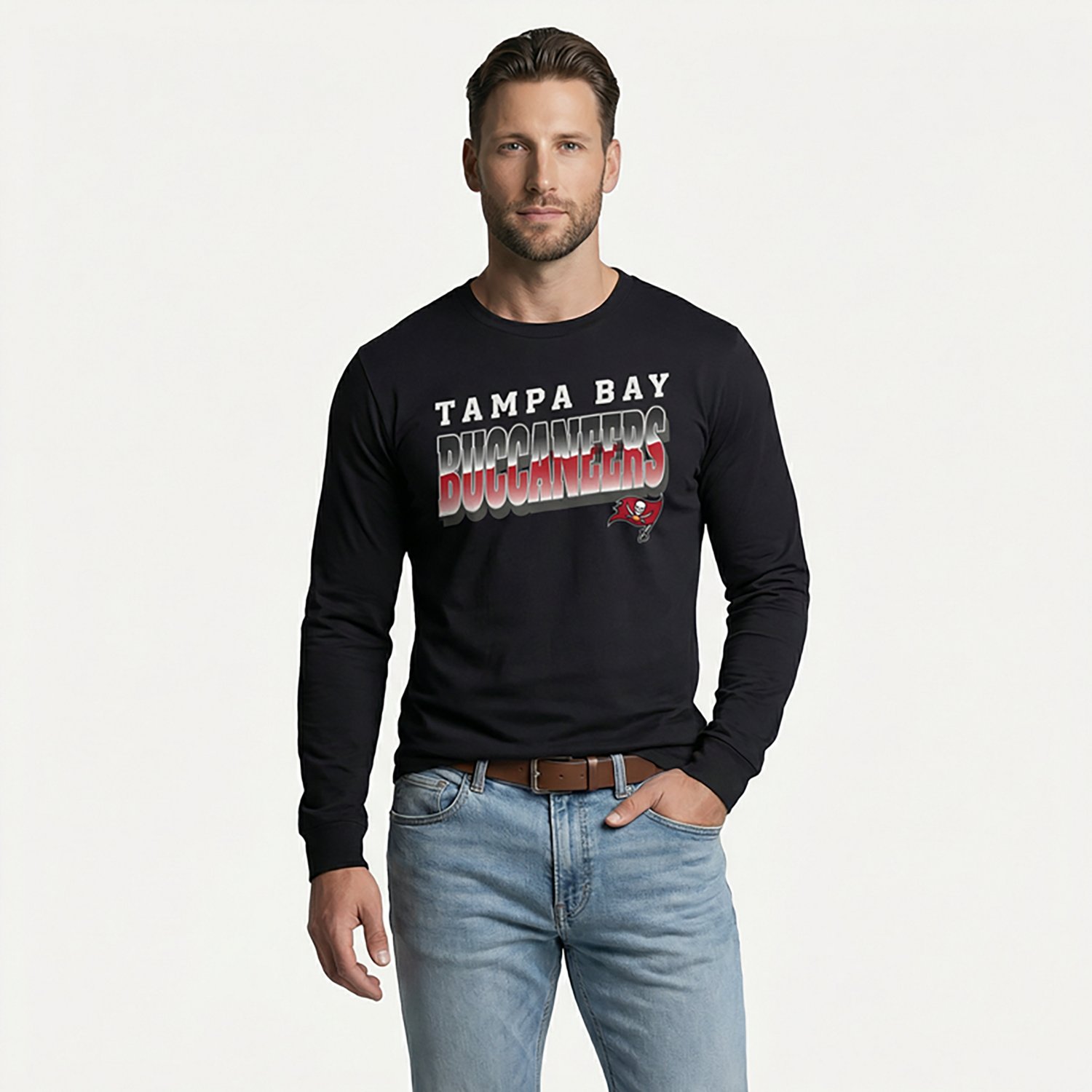 47 Men's Buccaneers Polished Franklin T-shirt - view number 2