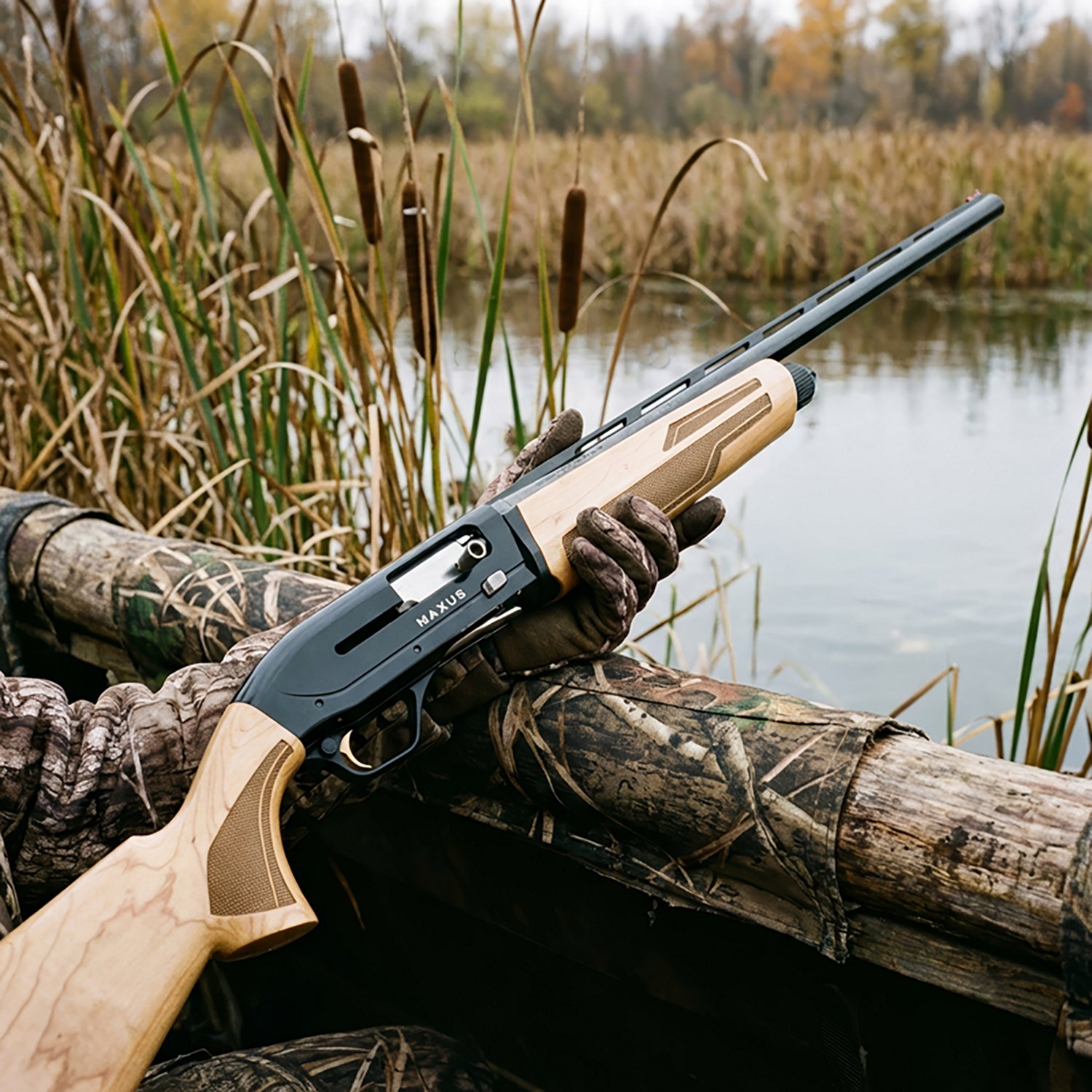 Browning Maxus II Hunter Maple 12 Gauge Semiautomatic Shotgun - view number 3
