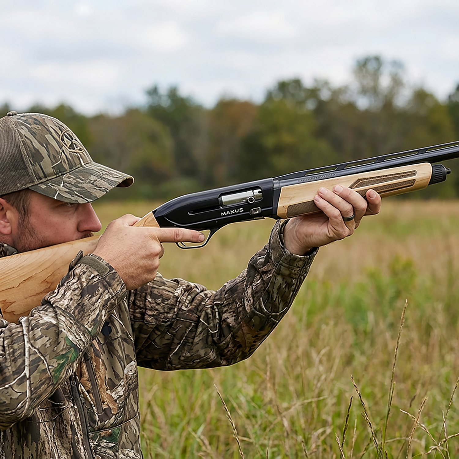 Browning Maxus II Hunter Maple 12 Gauge Semiautomatic Shotgun - view number 4