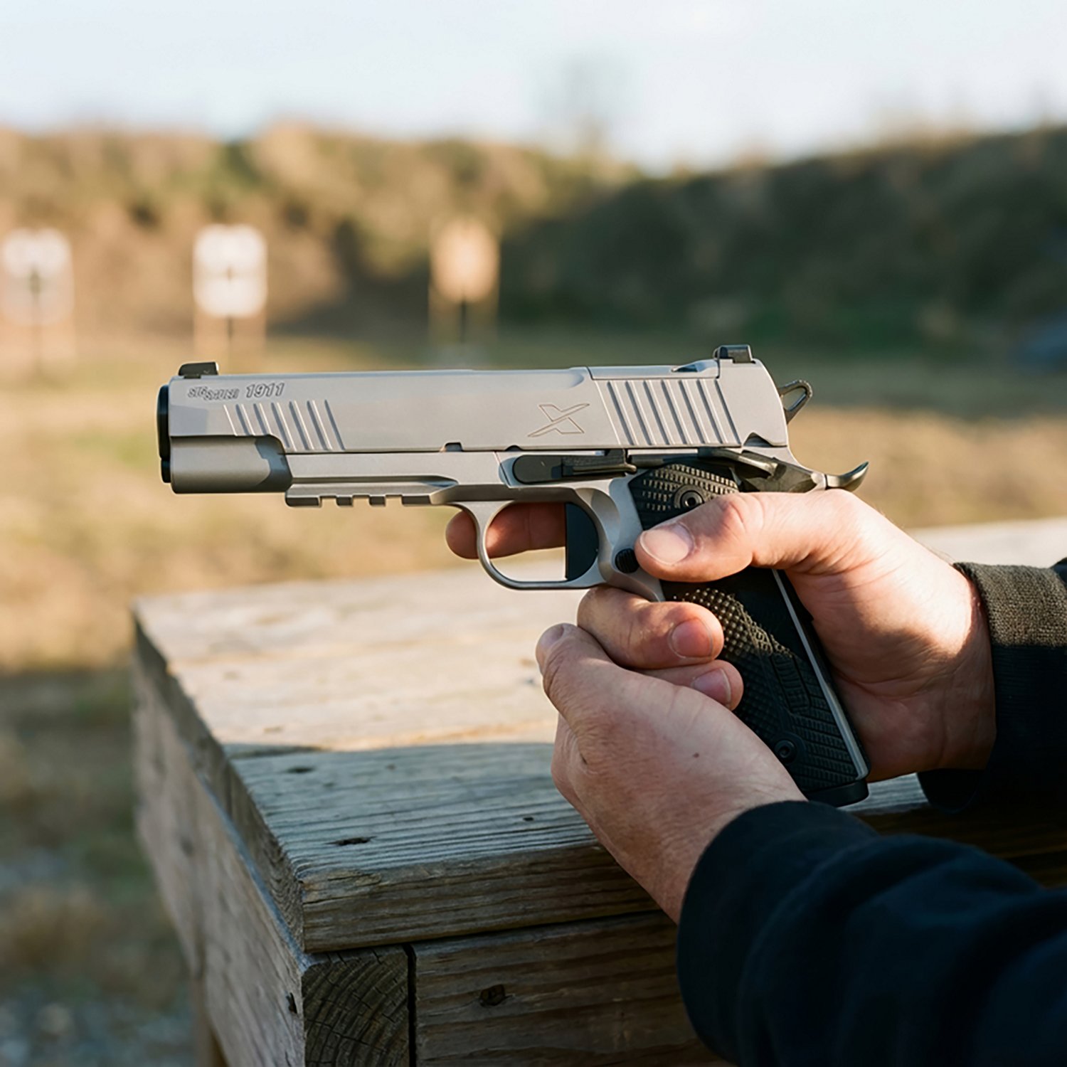SIG SAUER 1911 X Series .45 ACP Semiautomatic Pistol - view number 2