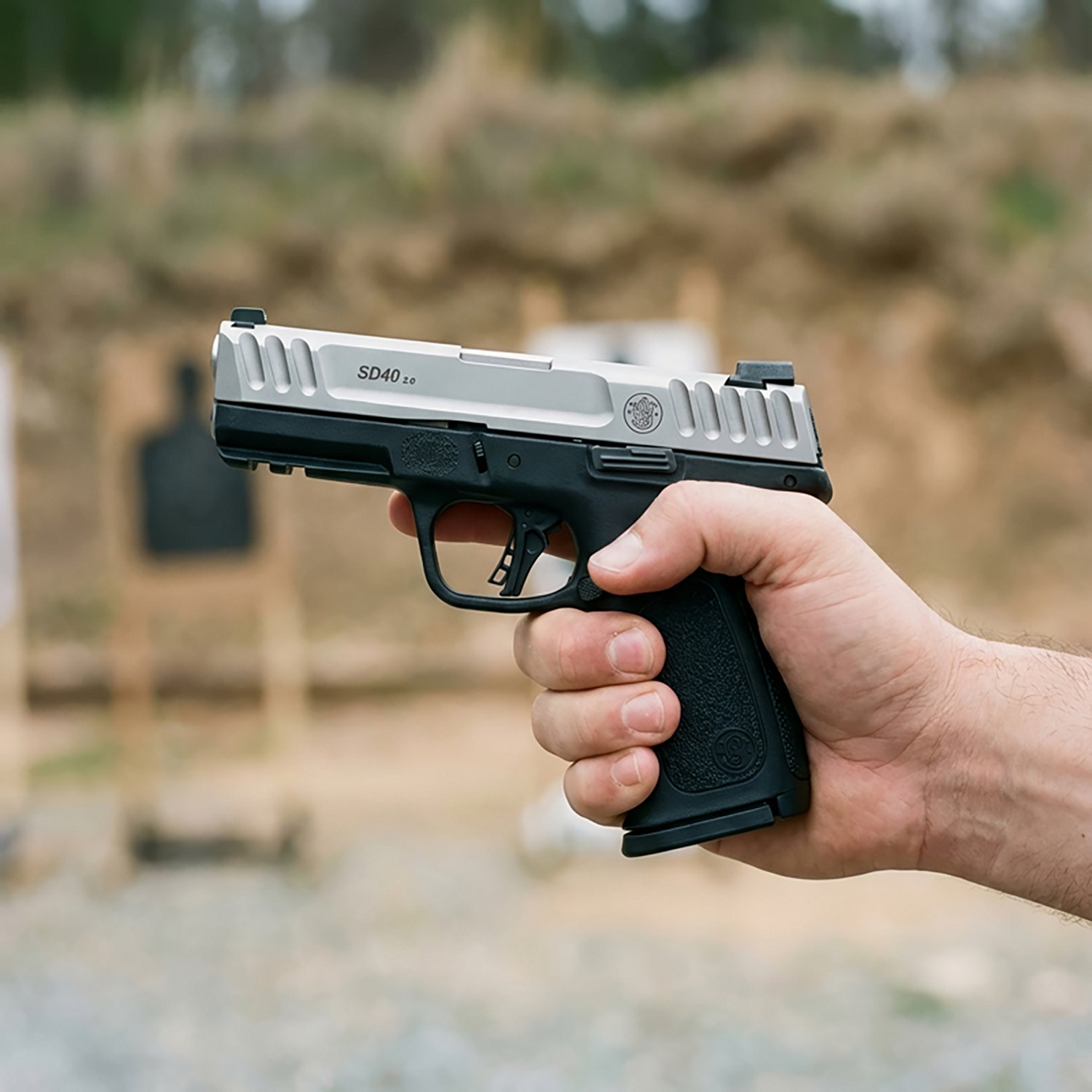 Smith & Wesson SD40 2.0 .40 S&W Semiautomatic Pistol - view number 2