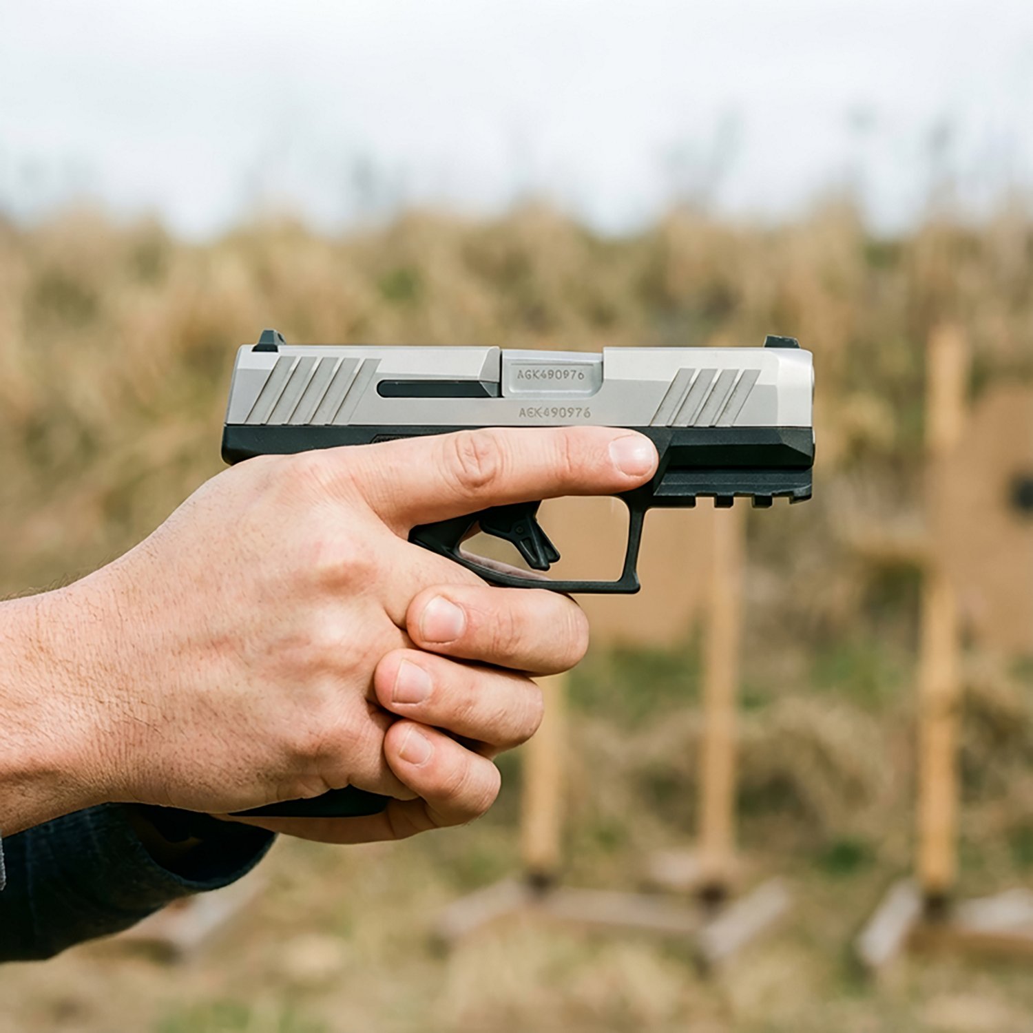 Taurus GX2 9mm Semi-automatic Pistol - view number 4