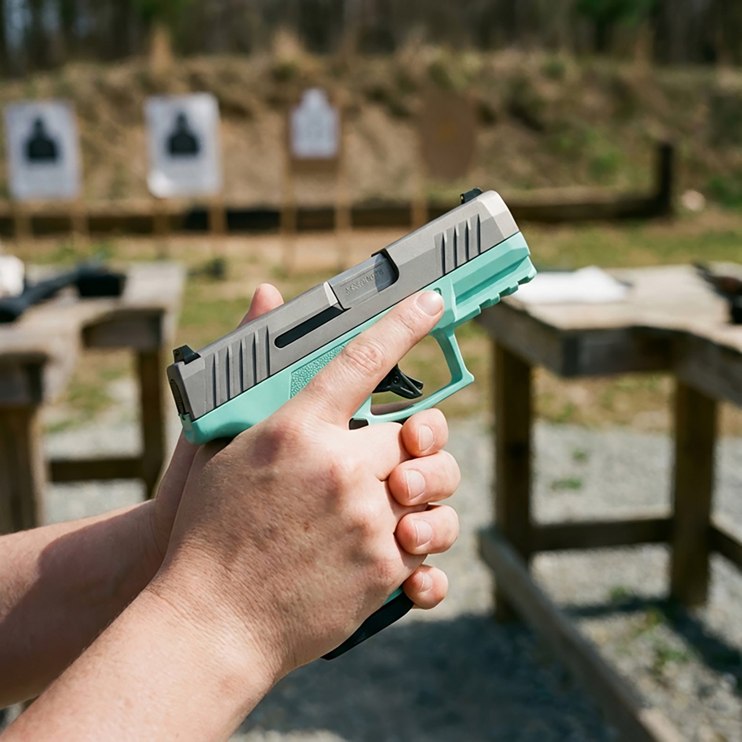 Taurus GX2 9mm Semi-automatic Pistol - view number 4