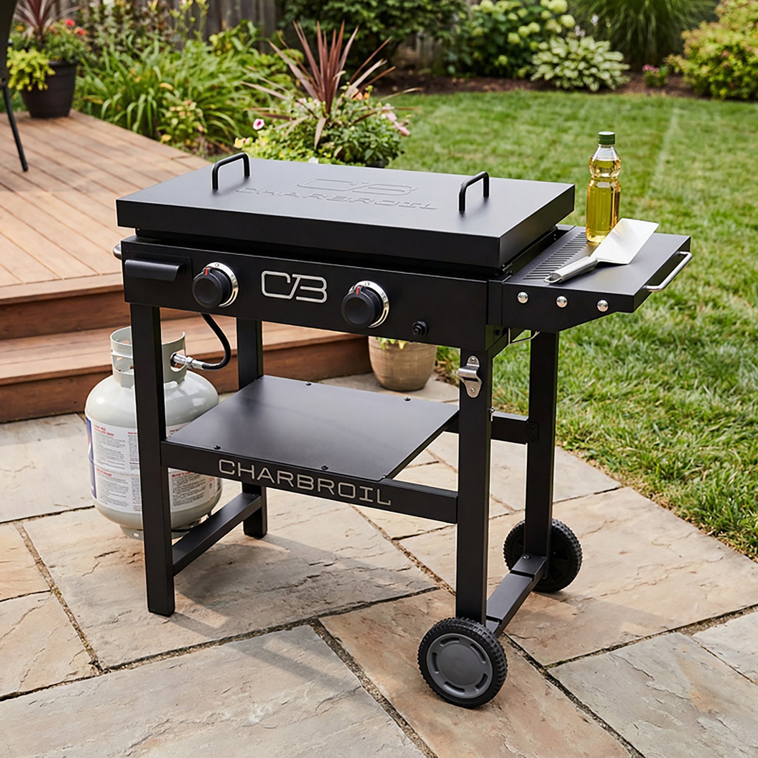 Charbroil 28" 2-Burner Gas Griddle with Cart and Hard Cover - view number 4