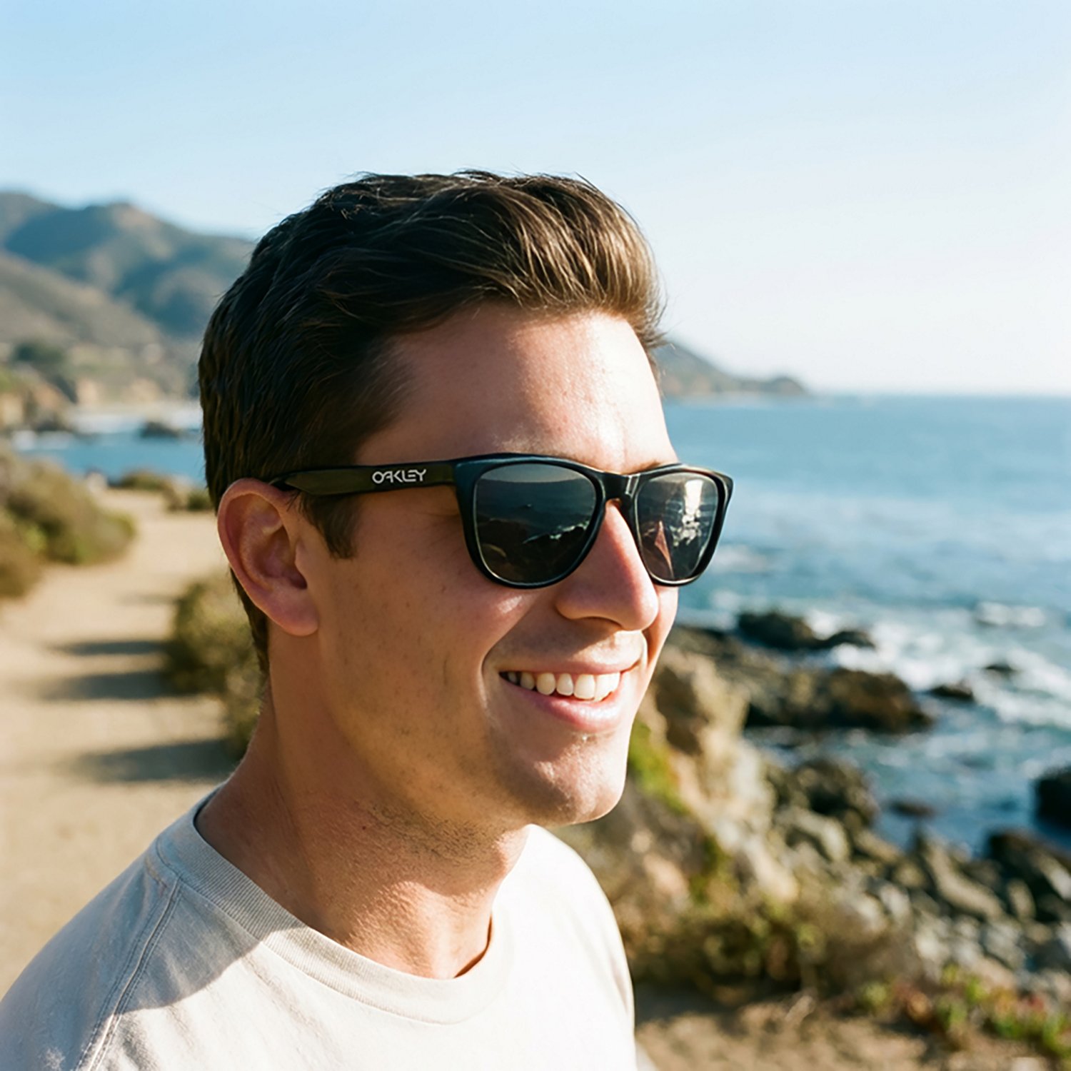 Oakley Adults' Frogskins Range XL Sunglasses - view number 8