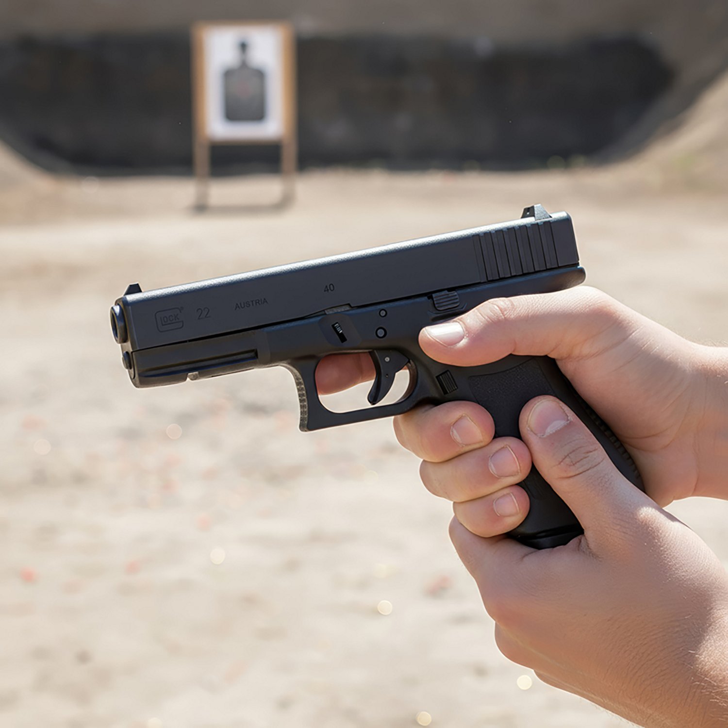 GLOCK 22 - G22 .40 Caliber Safe-Action Pistol - view number 7