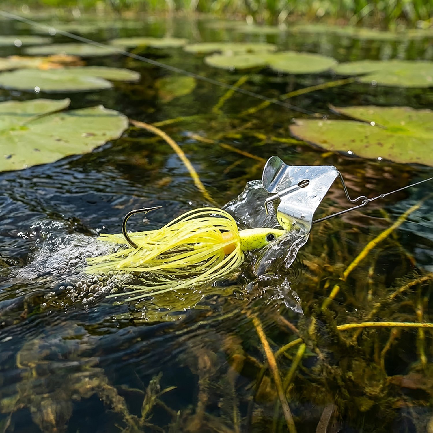 Strike King Tri-Wing Mini Buzz King® 1/8 oz Buzzbait                                                                            - view number 2