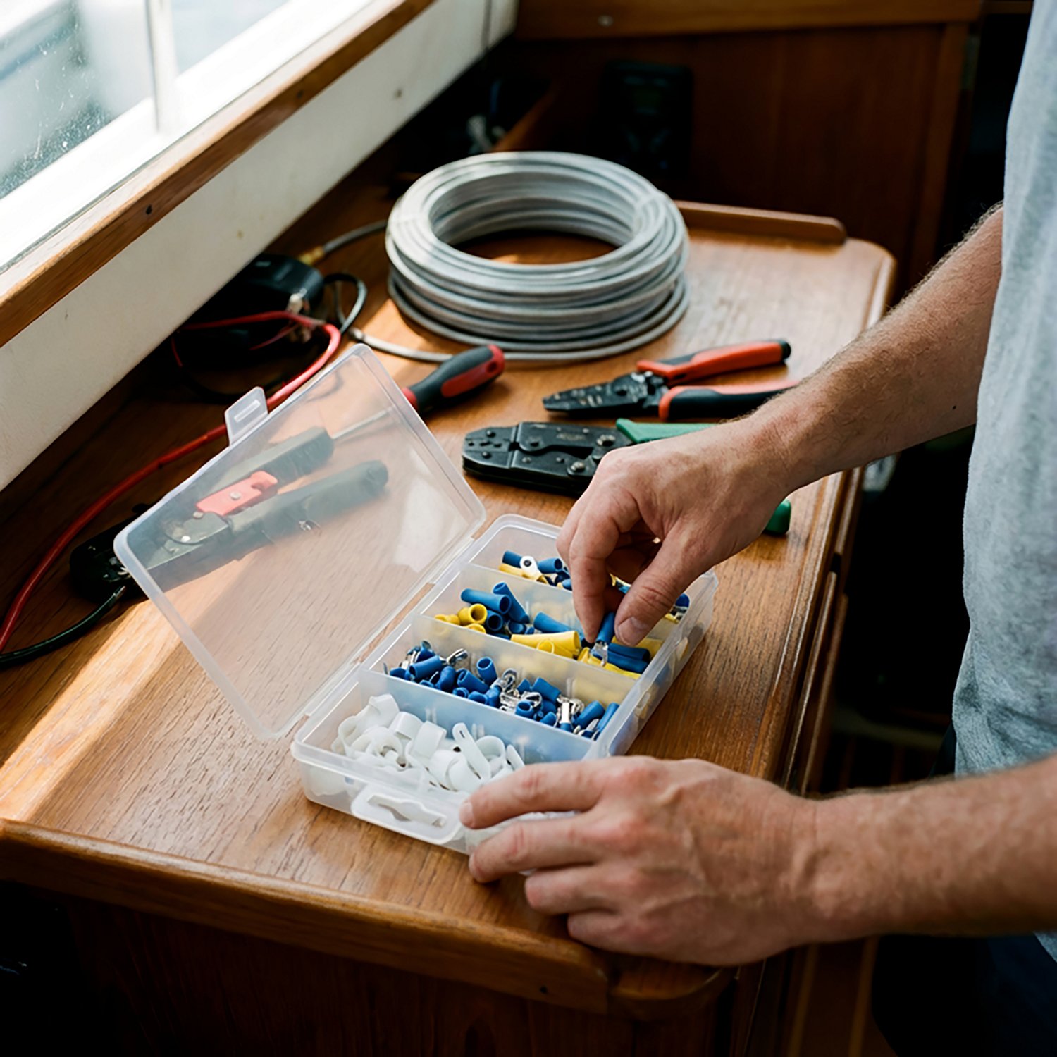 Marine Raider 112-Piece Electrical Terminal Kit with Storage Box - view number 3