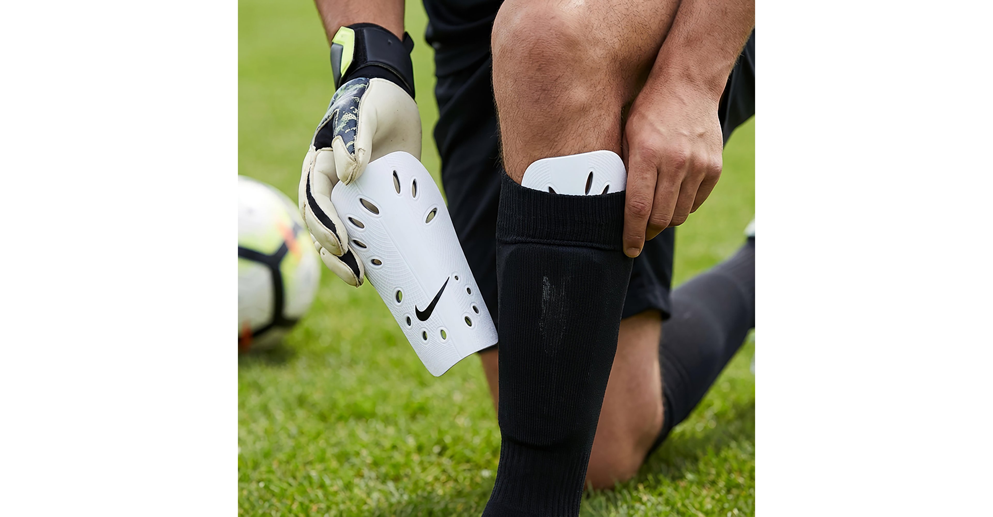 Nike Adults' J Guard Soccer Shin Guards