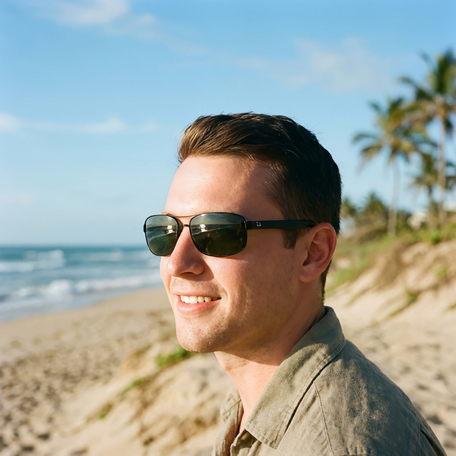 Ray-Ban RB3445 Sunglasses                                                                                                        - view number 2