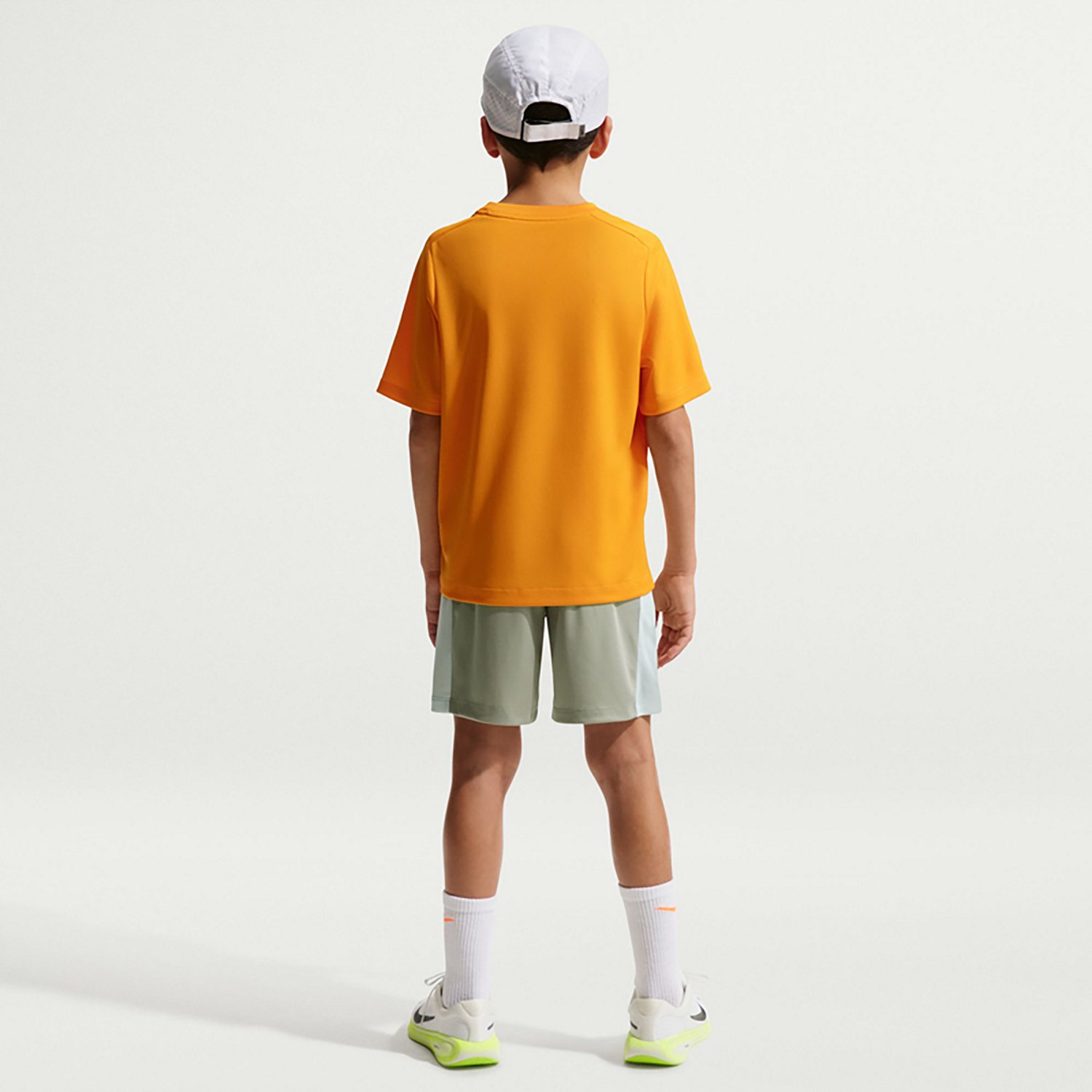 Nike Boys' Dri-FIT Trophy23 Shorts 5 in. - view number 4