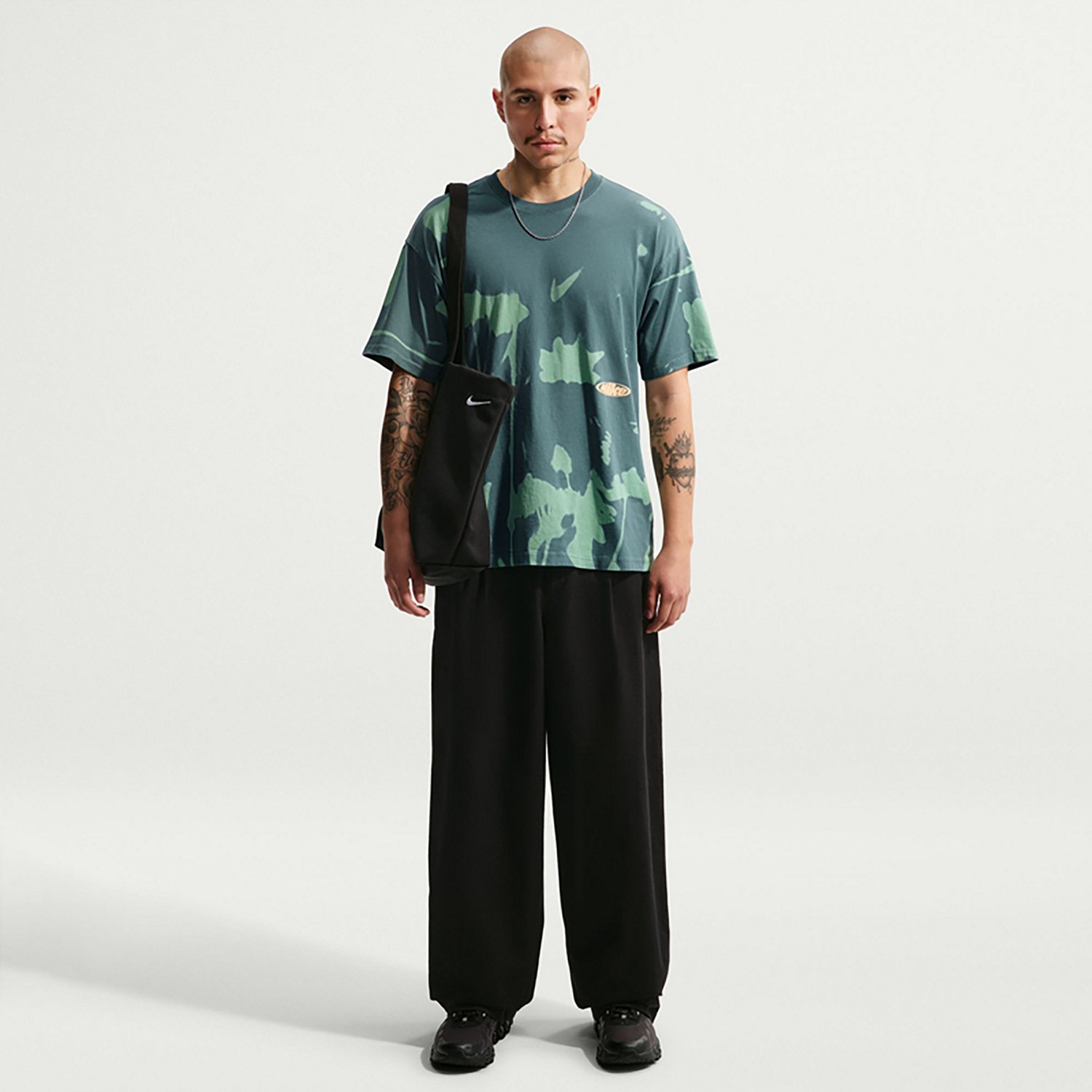 Nike Men's LSE Floral Print T-shirt