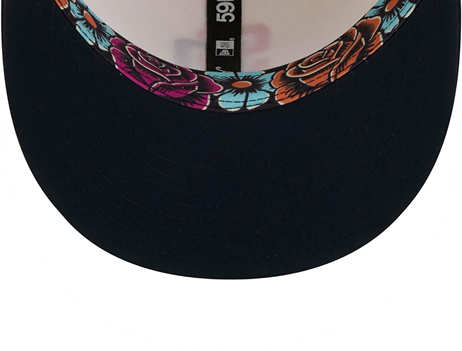 New Era Men's San Diego Padres MLB 2026 City Connect 59FIFTY Hat - view number 5