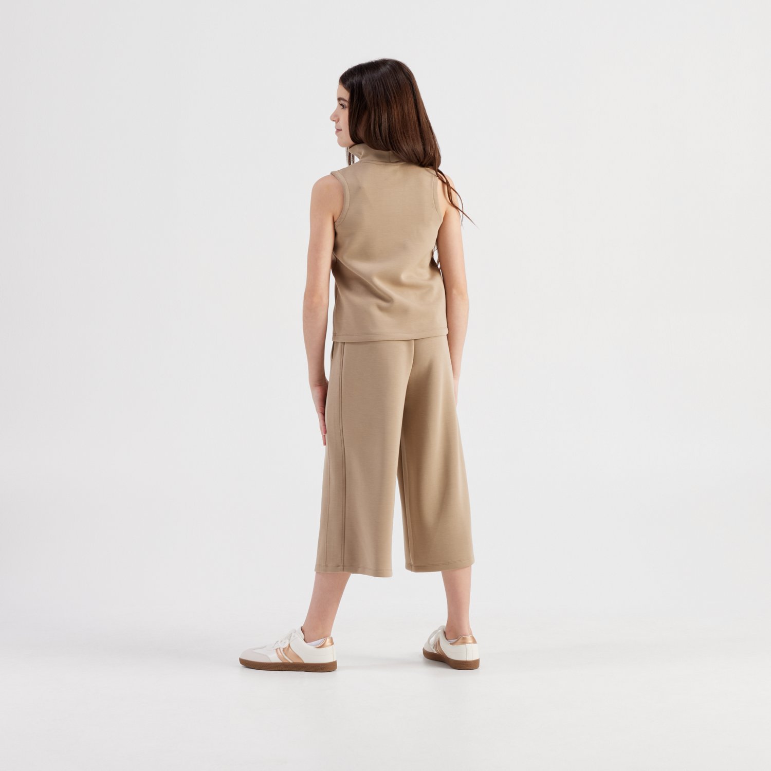 Freely Girls' Mia Sandwashed Crop Pant - view number 3